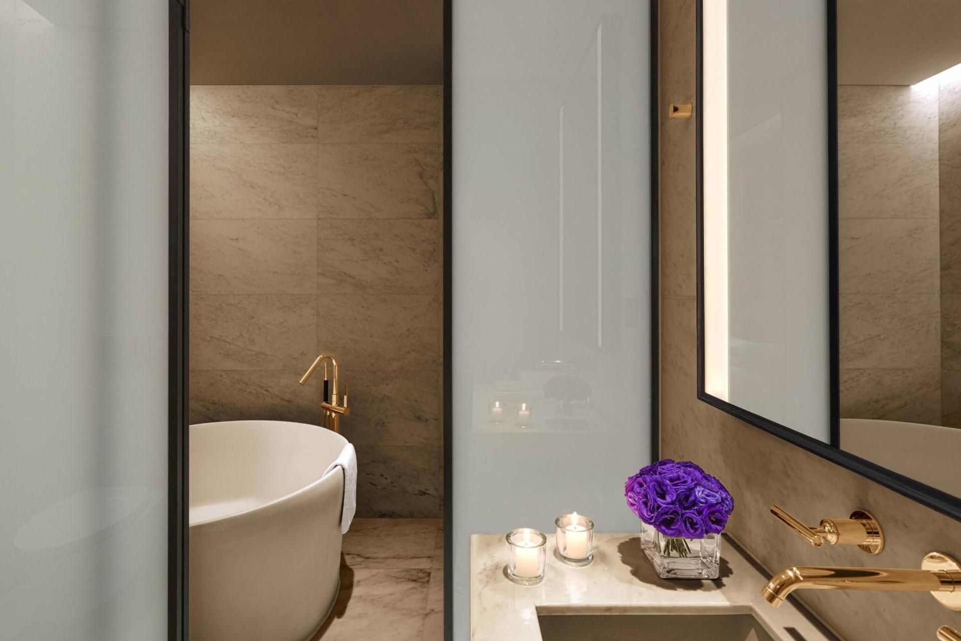 Guest room, 2 Double, Pearl Tower view