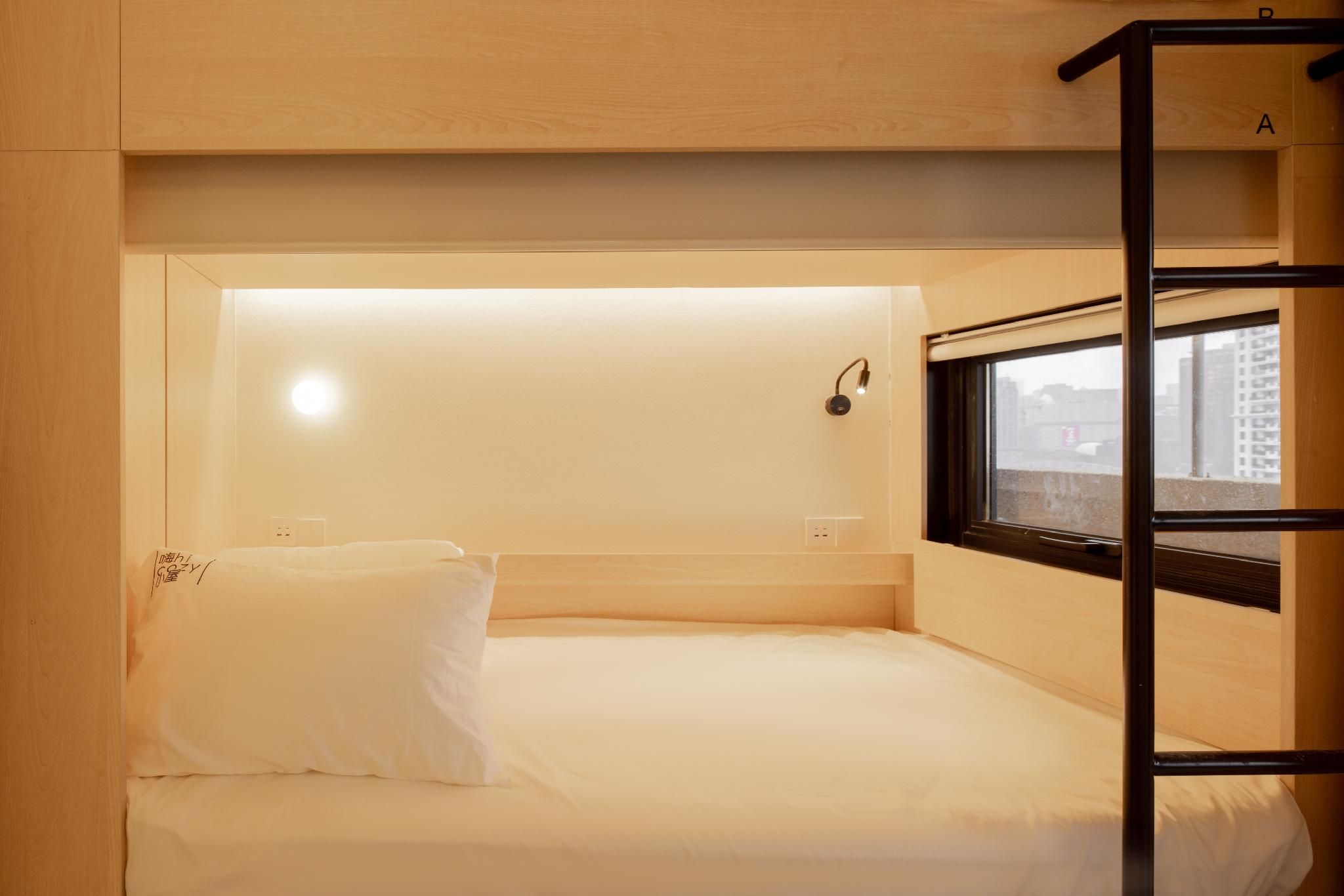 Spacious 2 Bunk Beds with Windows and Private Balcony