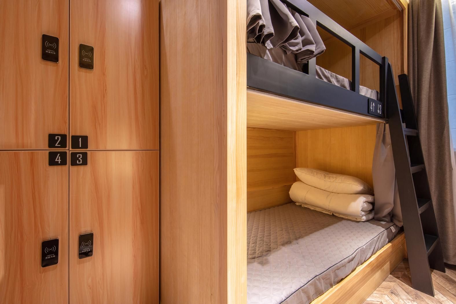 Bed in 4-Bed Female Dormitory Ensuite