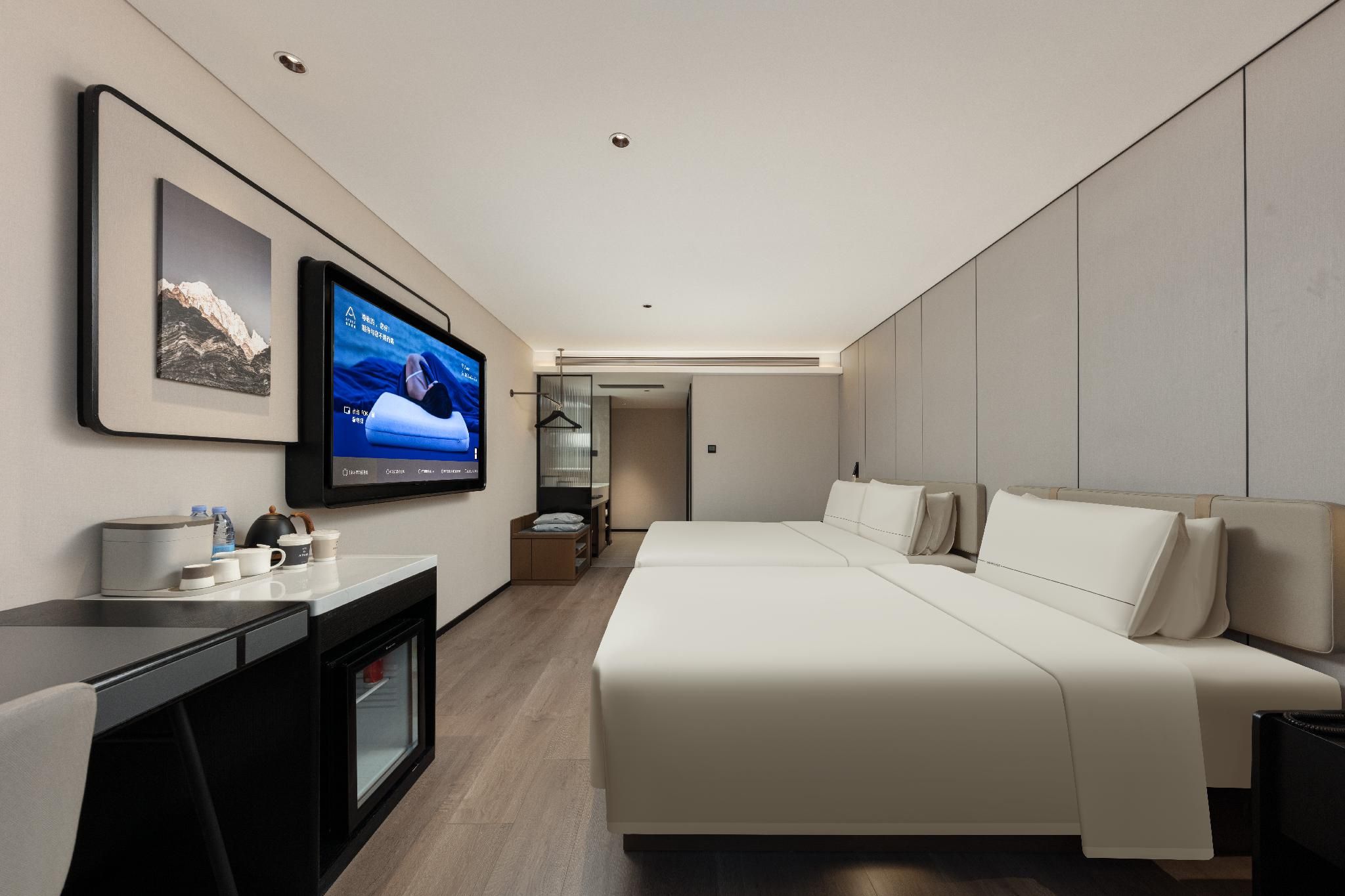 Premier Family Room