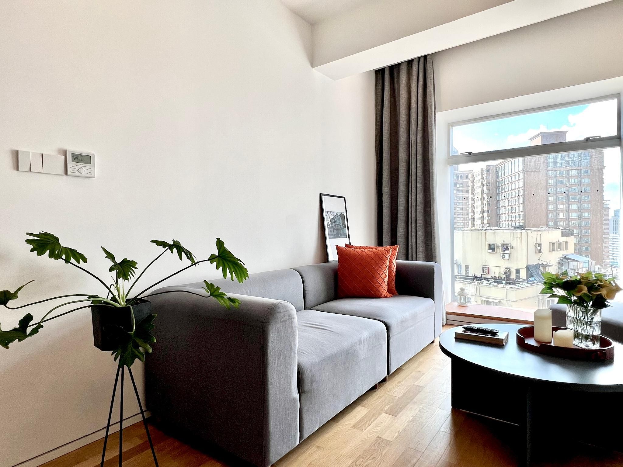 Exquisite One-Bedroom Apartment
