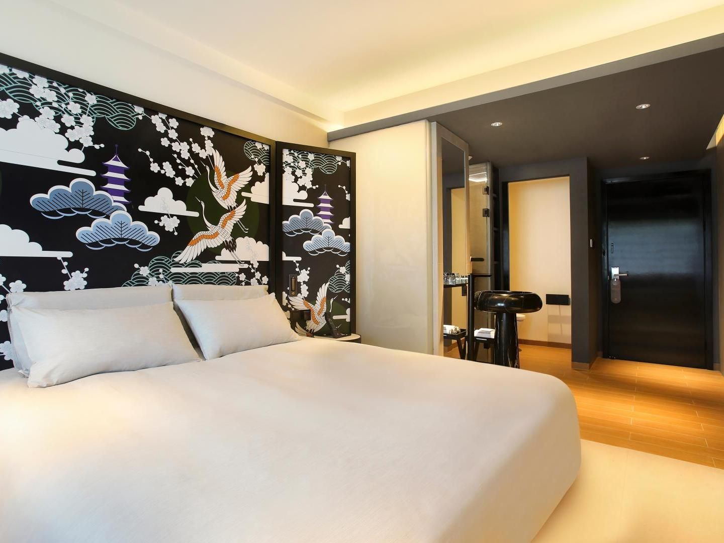 Administration Big Bed Room