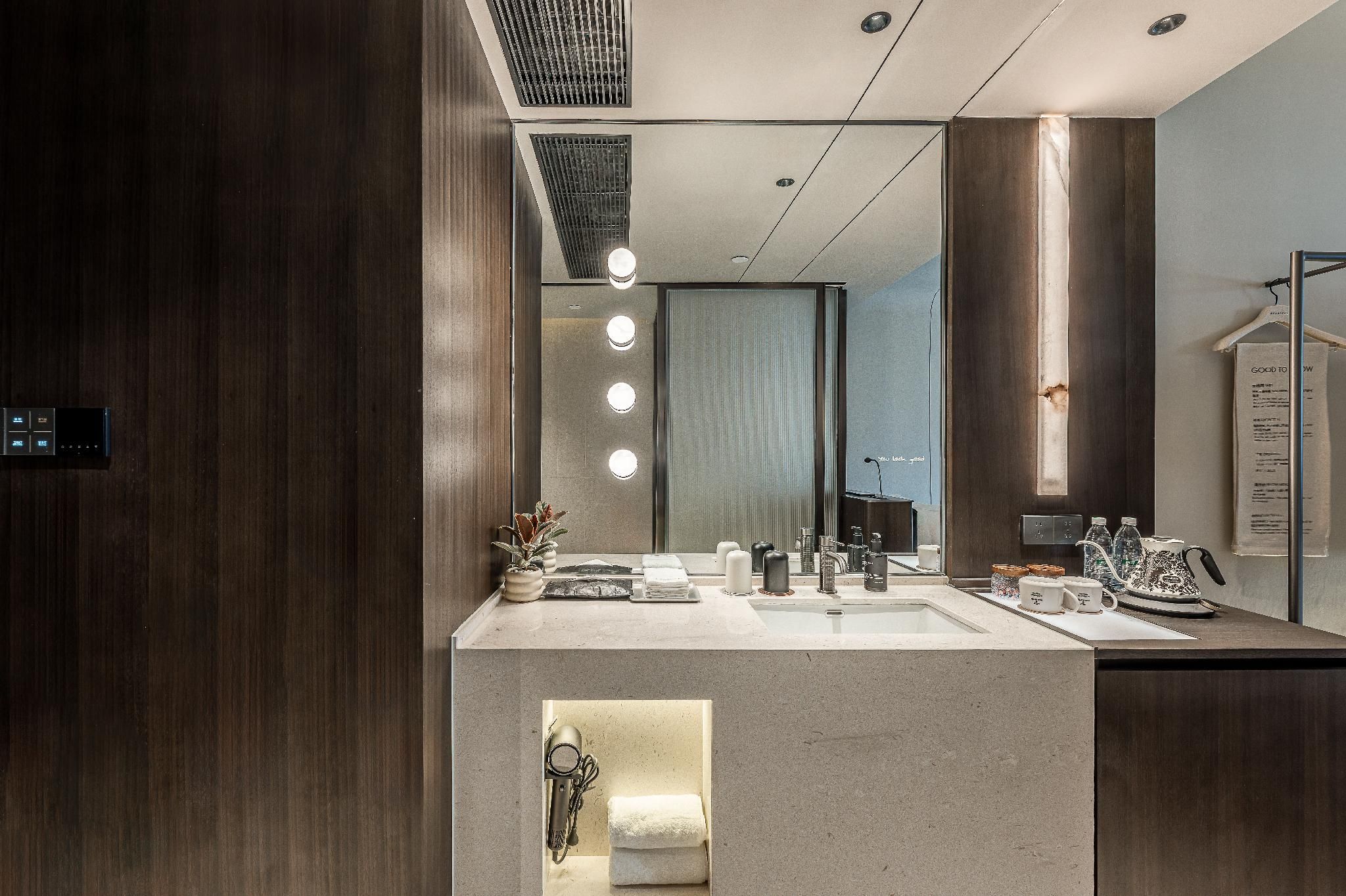 Huazhu - Twin Room