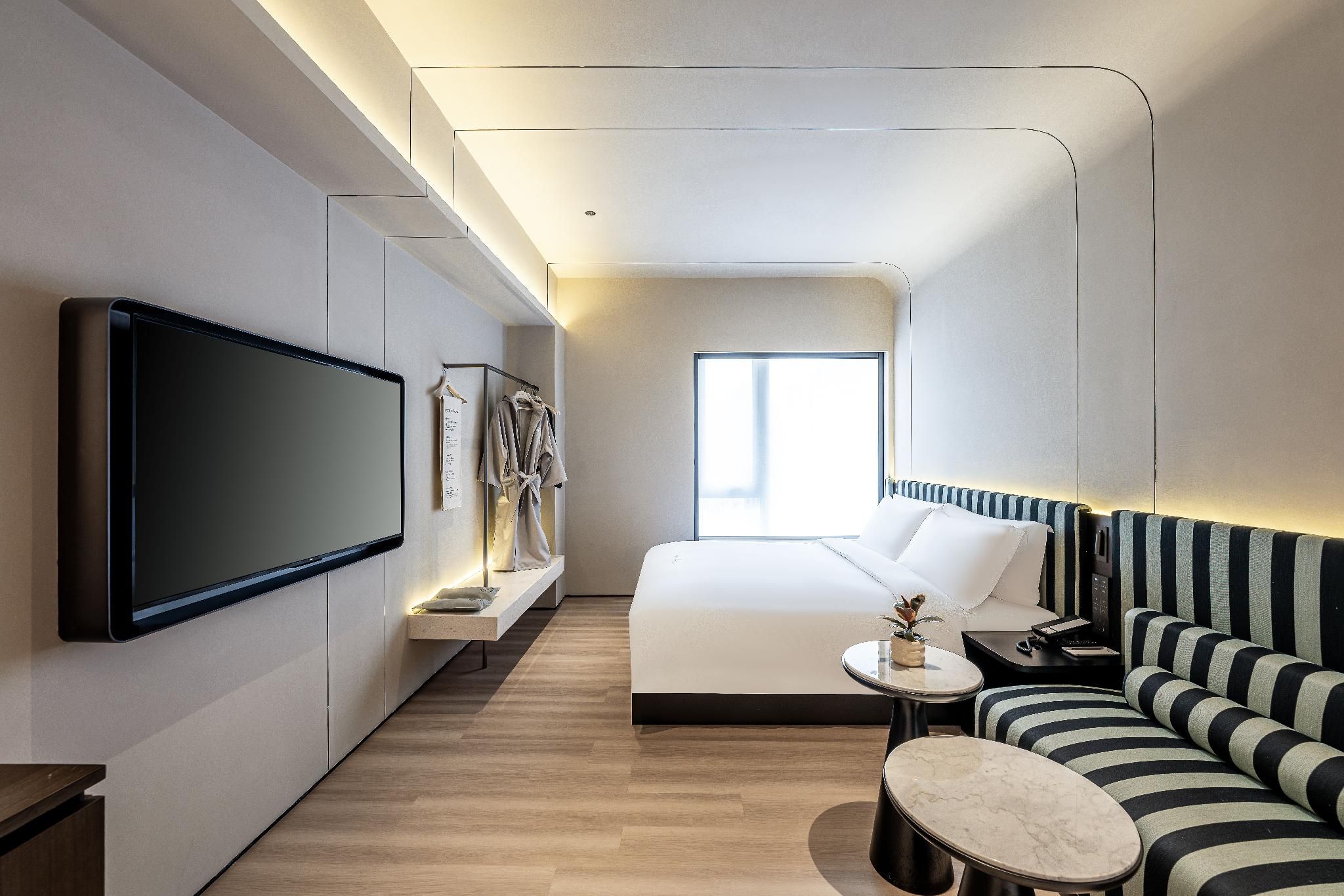 King Suite Room