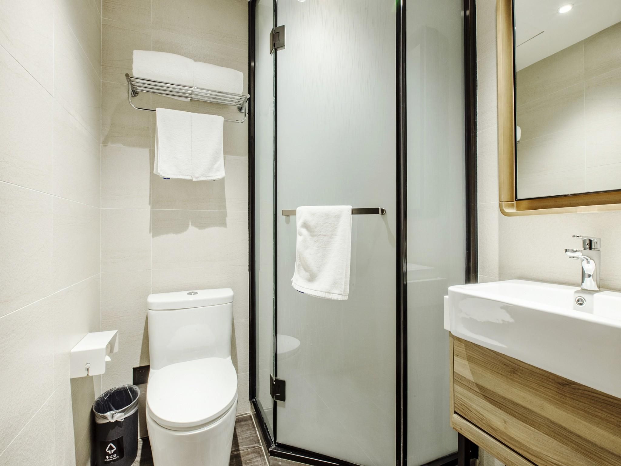 Huazhu - Bed Room A