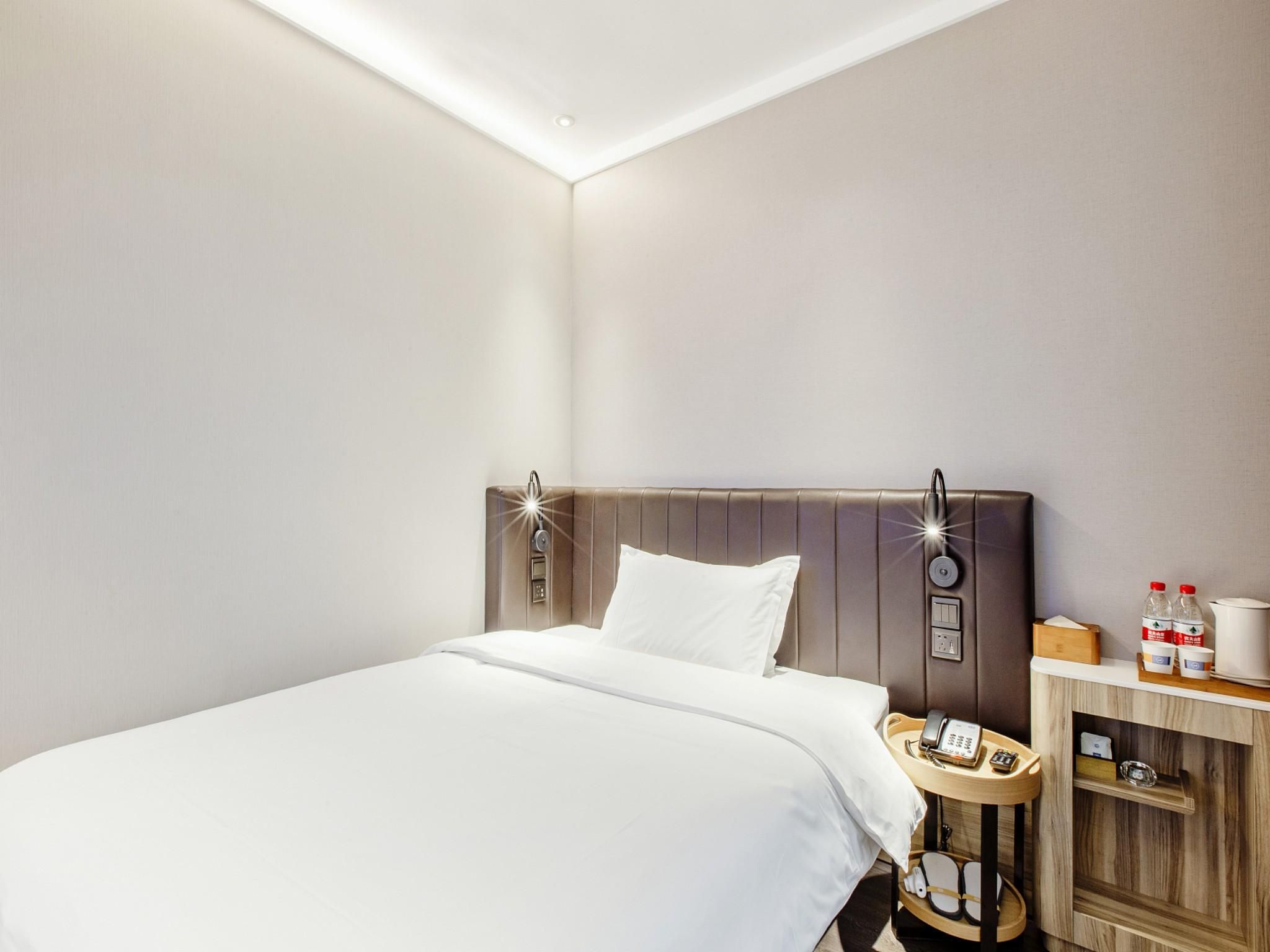 Huazhu - Bed Room A