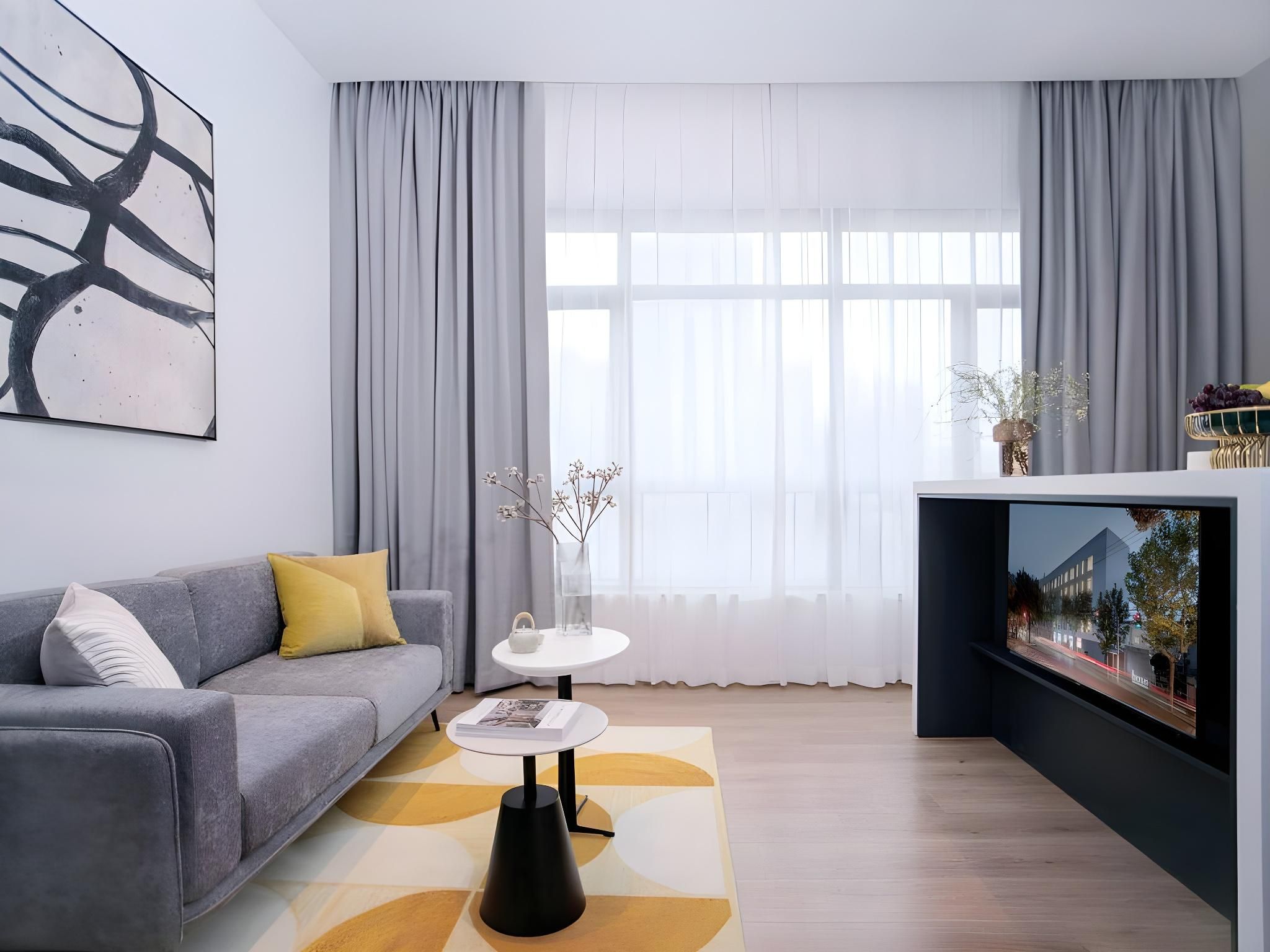Exquisite One-Bedroom Apartment