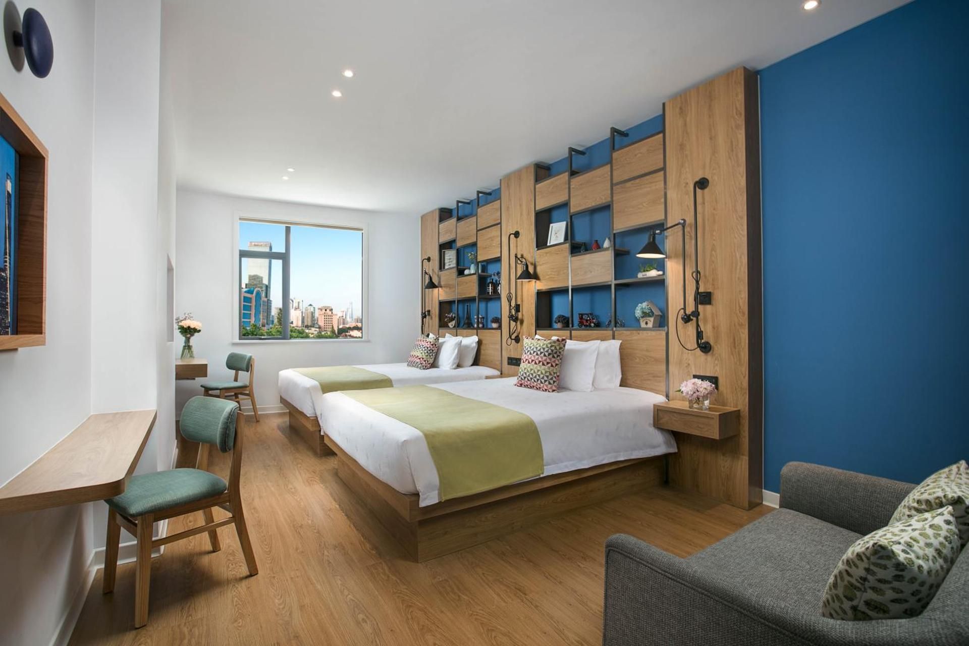 WH - Deluxe Room Twin