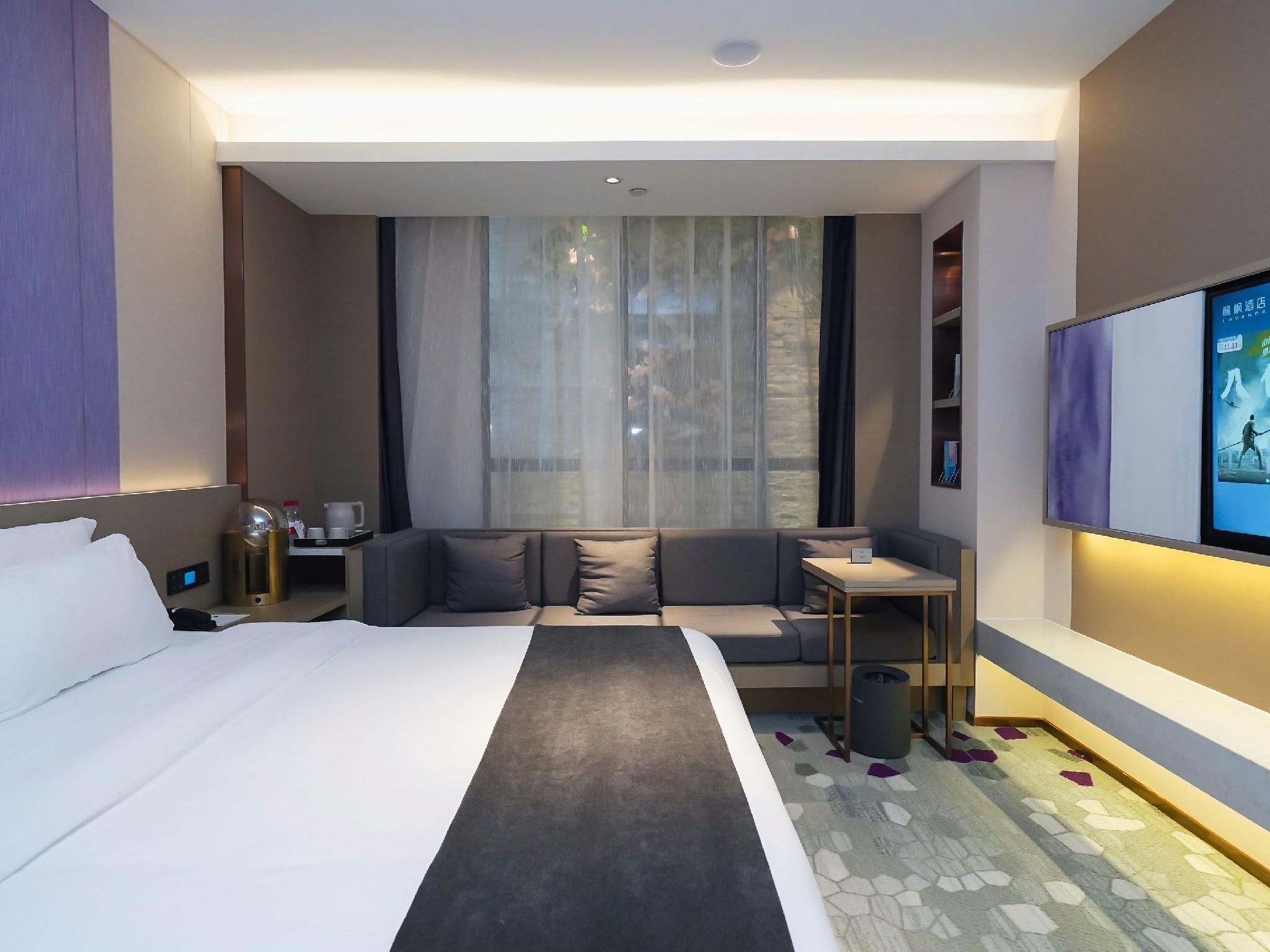 Superior Room One Beded