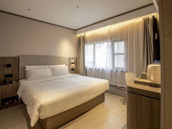Huazhu - Superior BedRoom