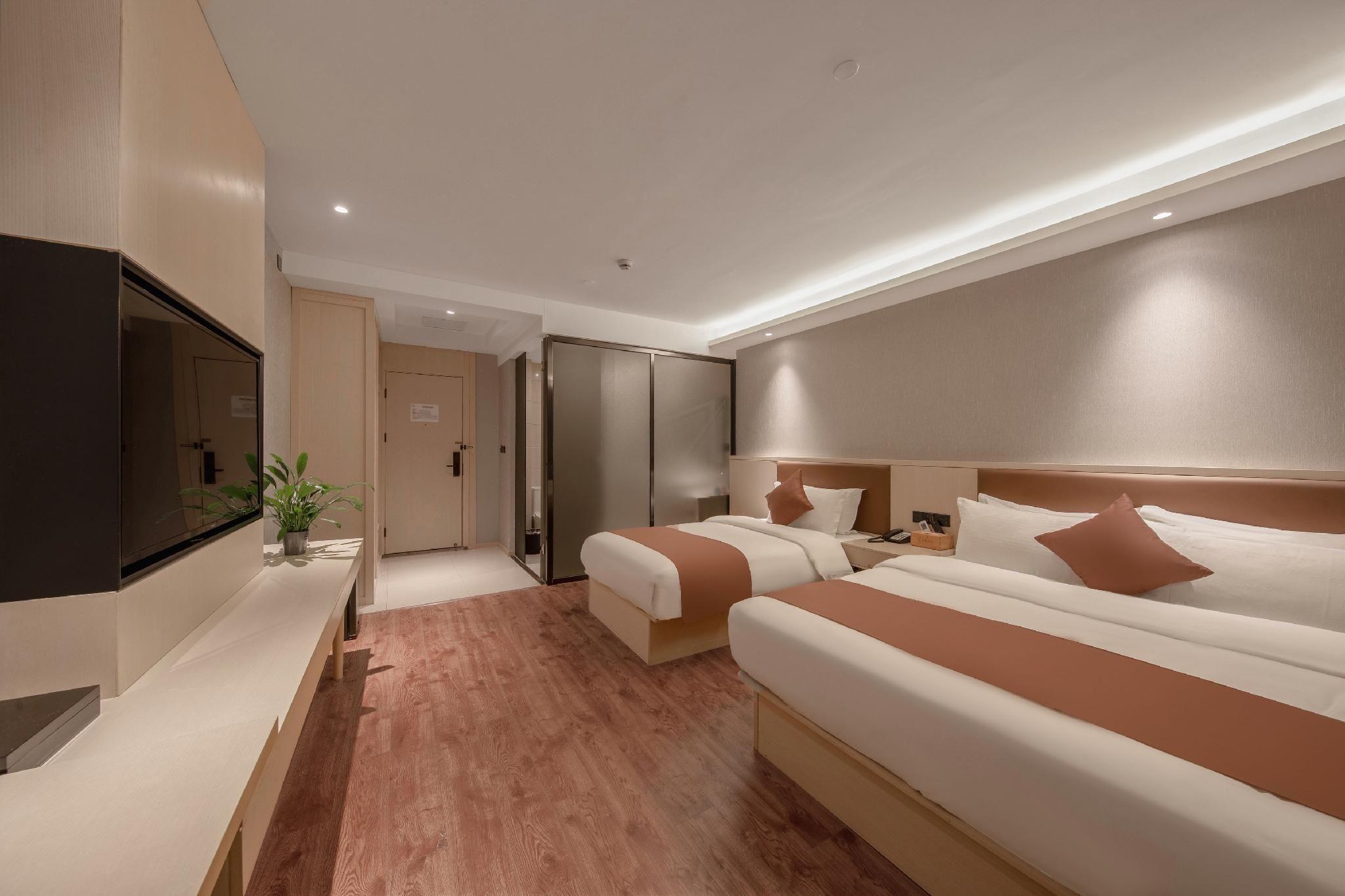 GTI - Gya Family Room