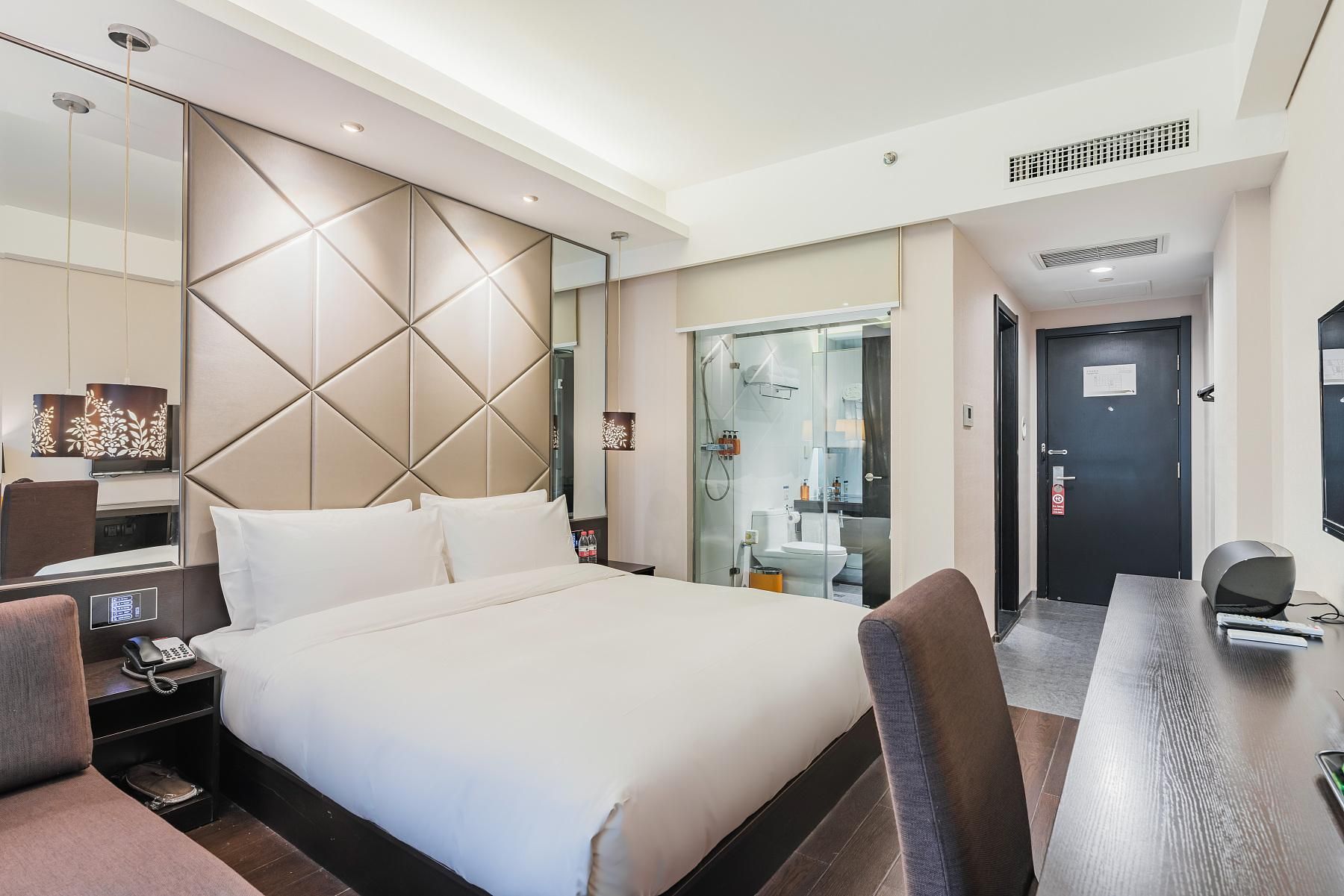 Orange Hotel Shanghai Jingan Temple Yuyao Road Huazhu - Deluxe Bed Room