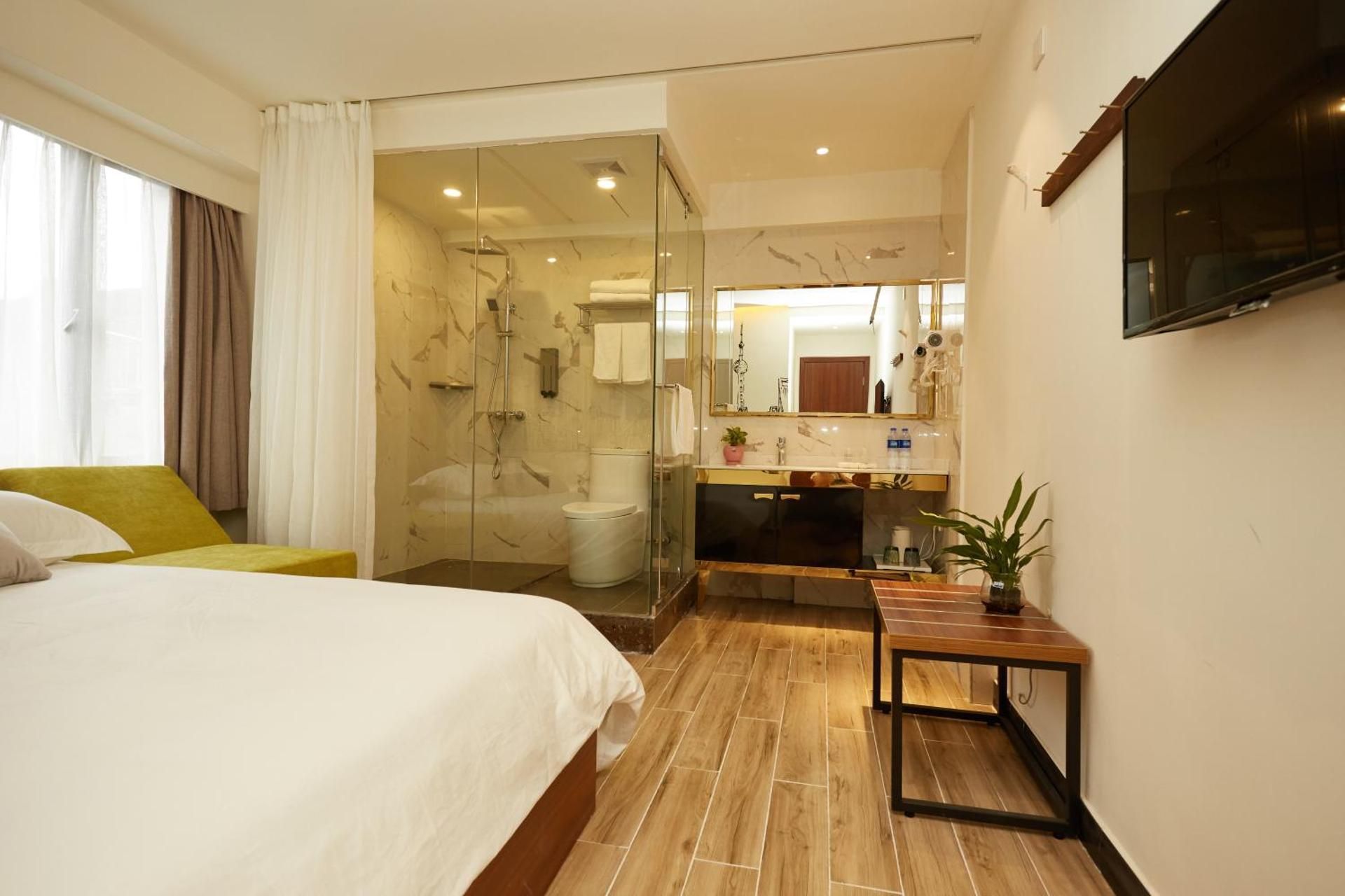 Double Room with Private Bathroom