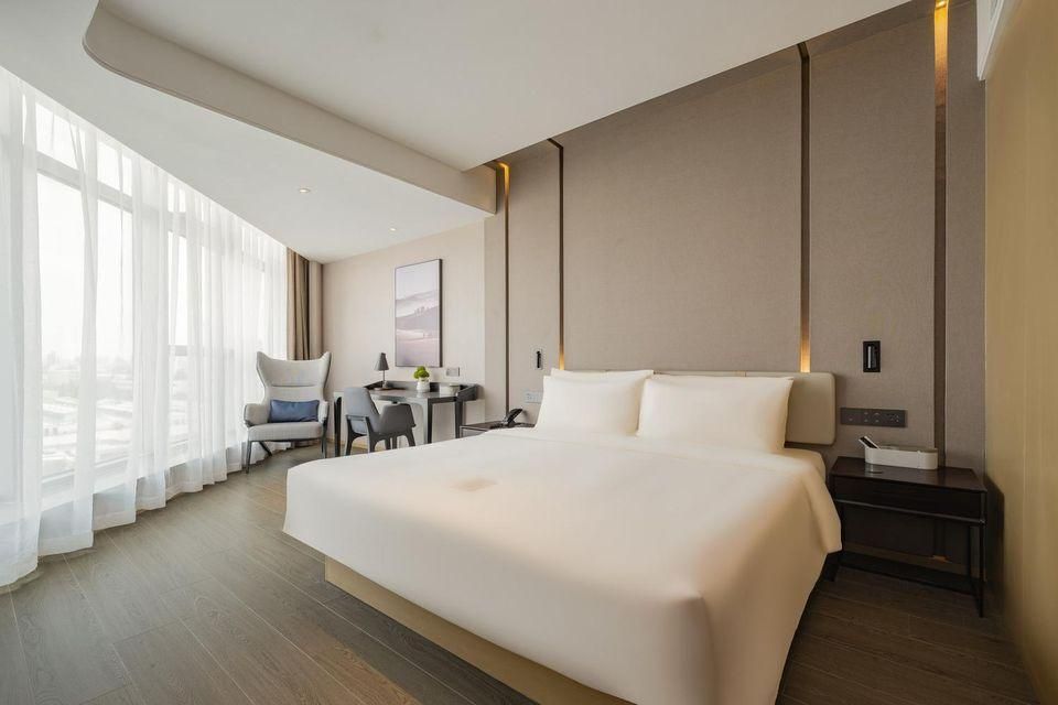 Executive room, Guest room, 1 Queen