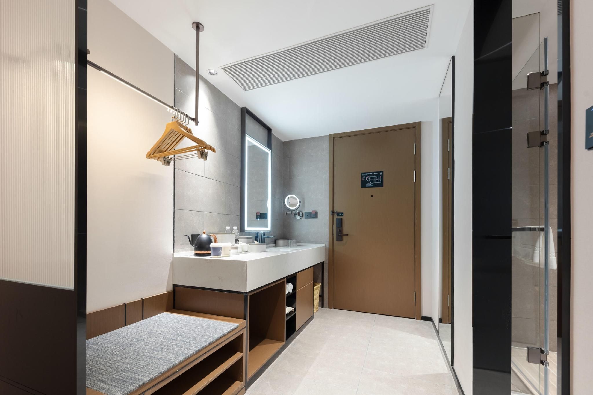 Executive room, Guest room, 1 Queen