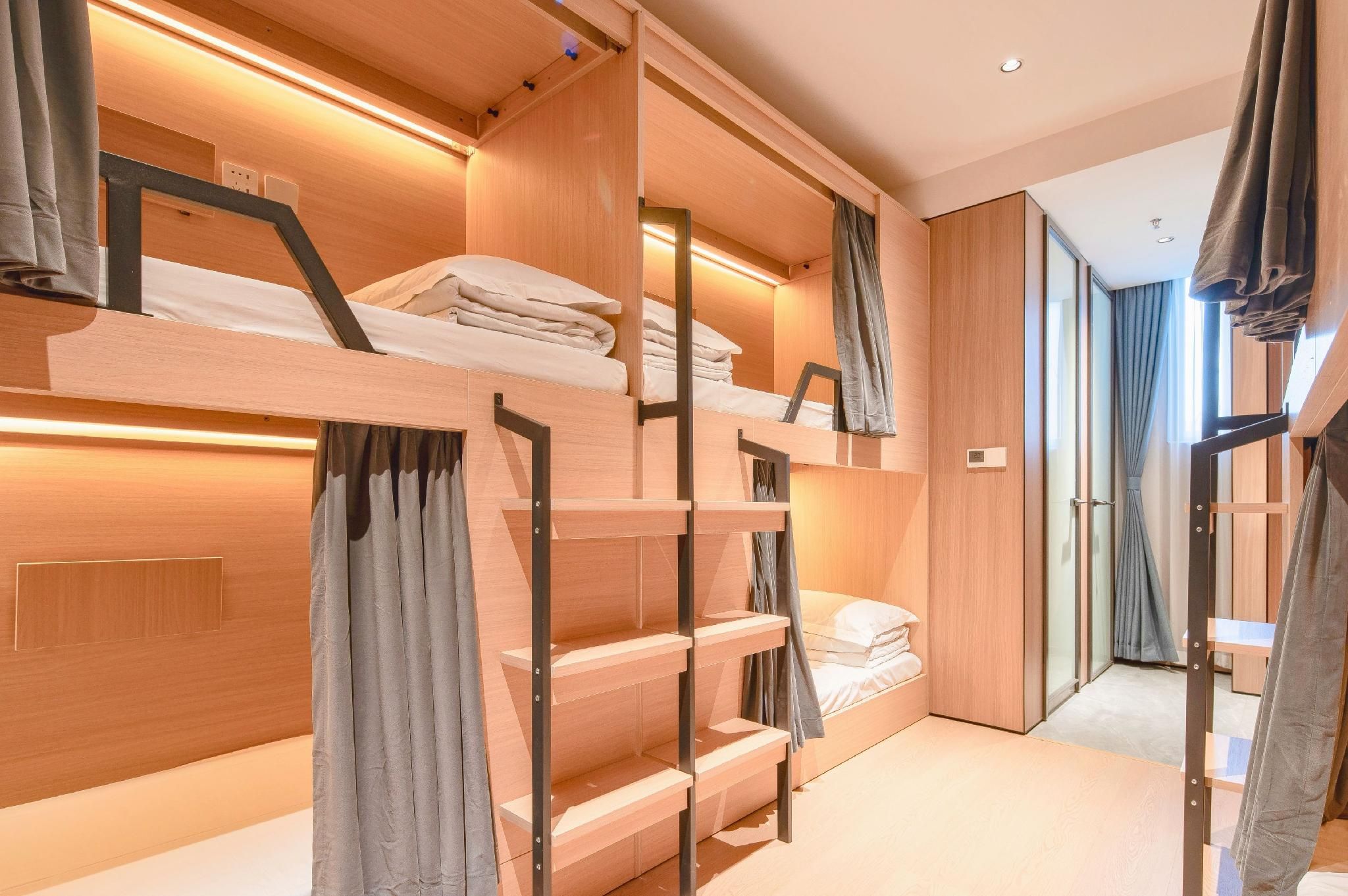 Bed in 6-Bed Dormitory Room