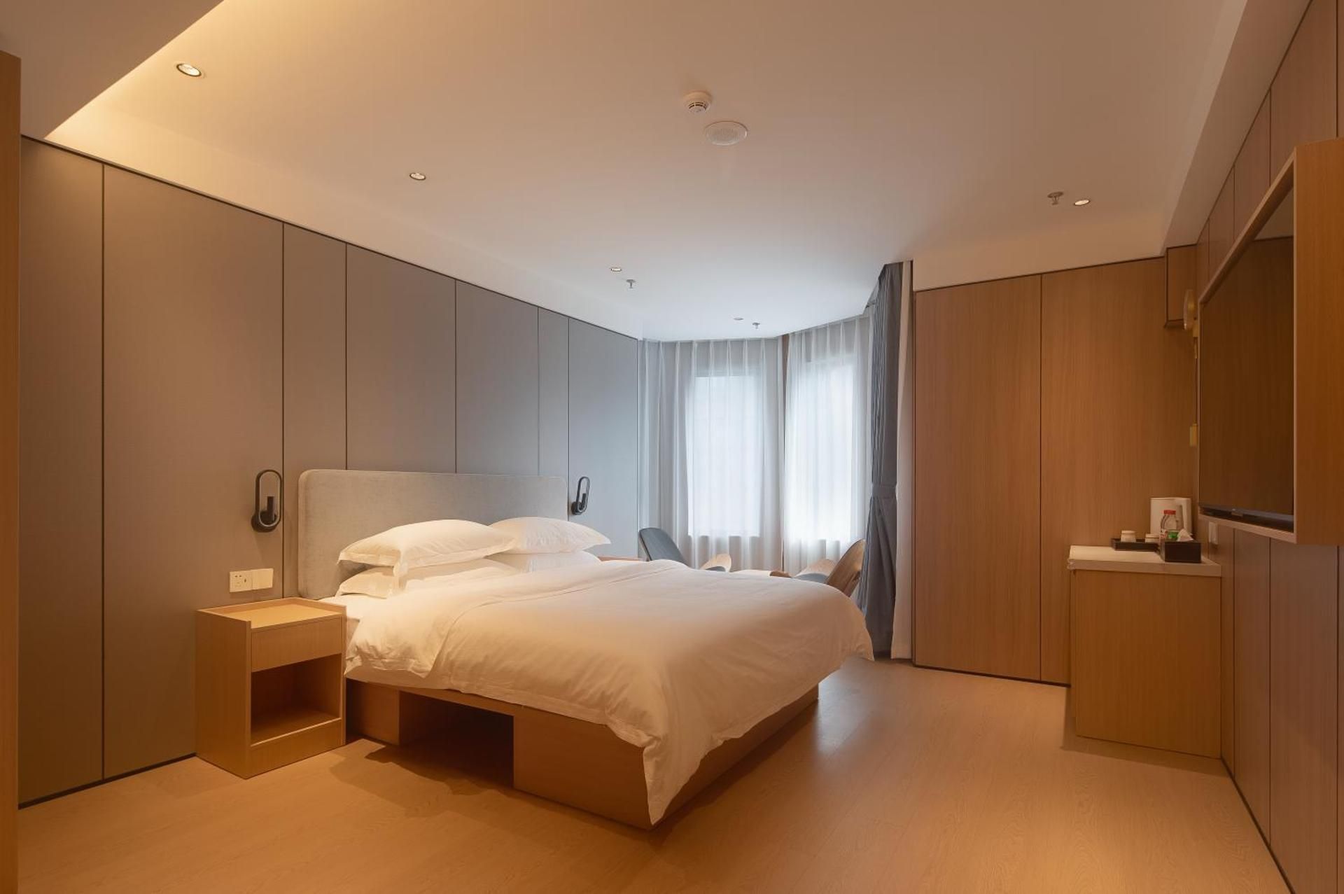 Three-Bedroom Suite