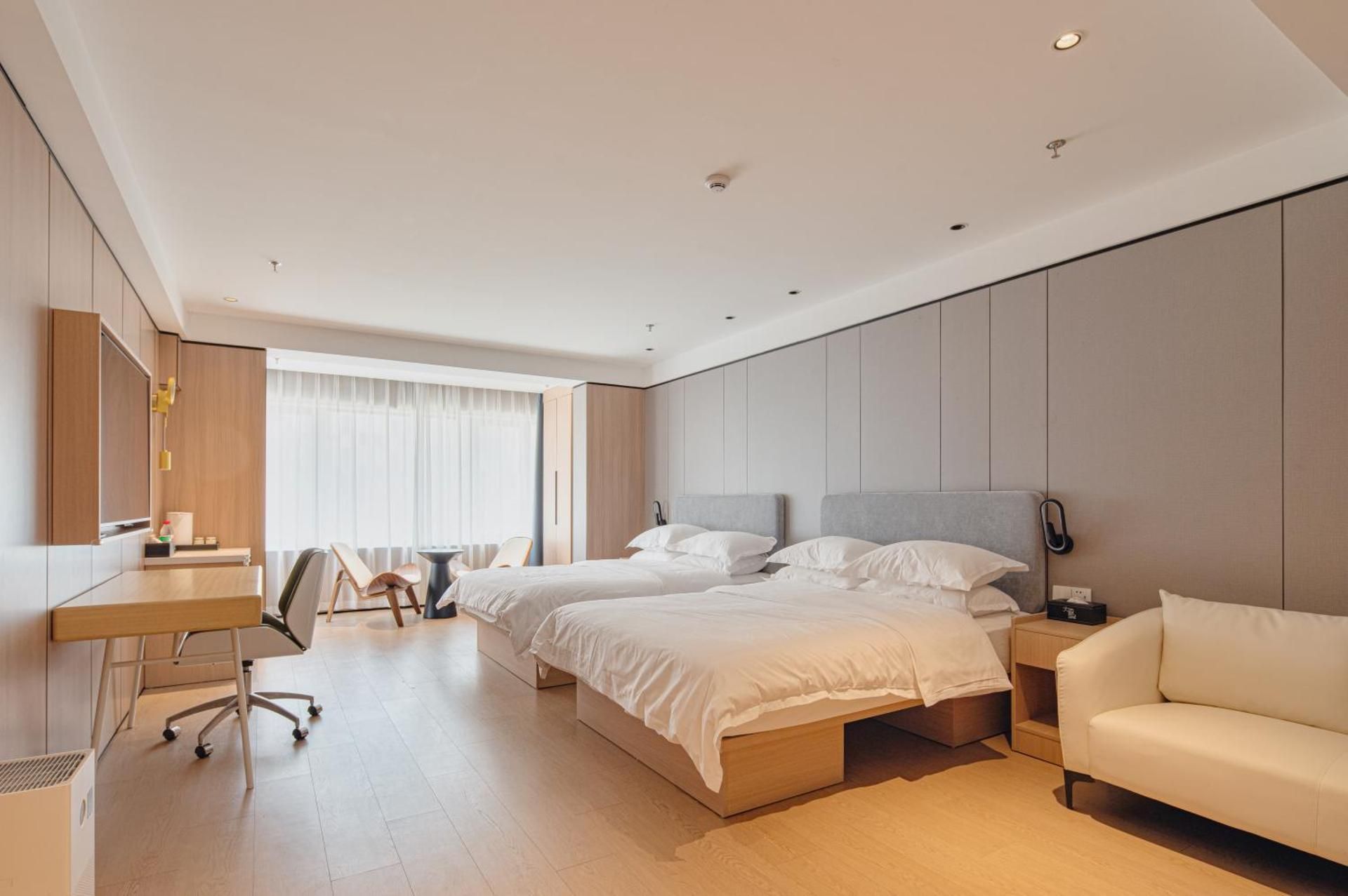 Superior Queen Room with Two Queen Beds