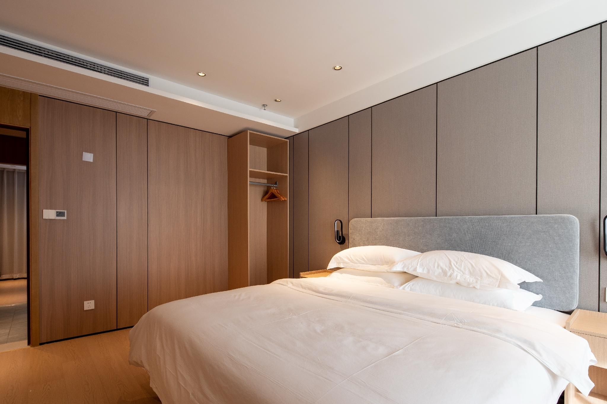 Suite 3-Bedroom