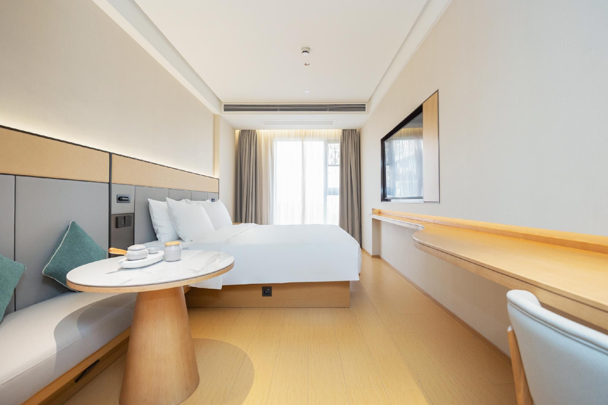 Huazhu - Superior BedRoom