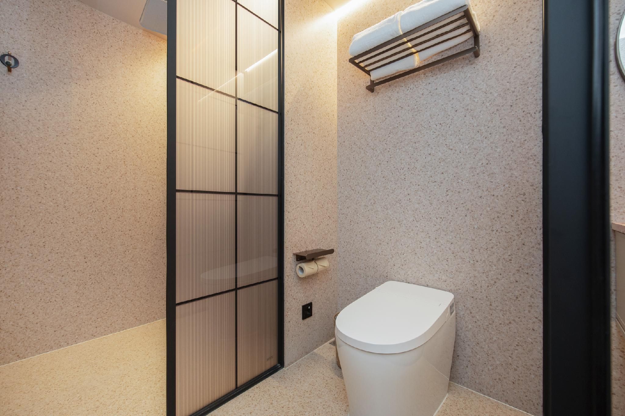 Huazhu - Executive Bed Room