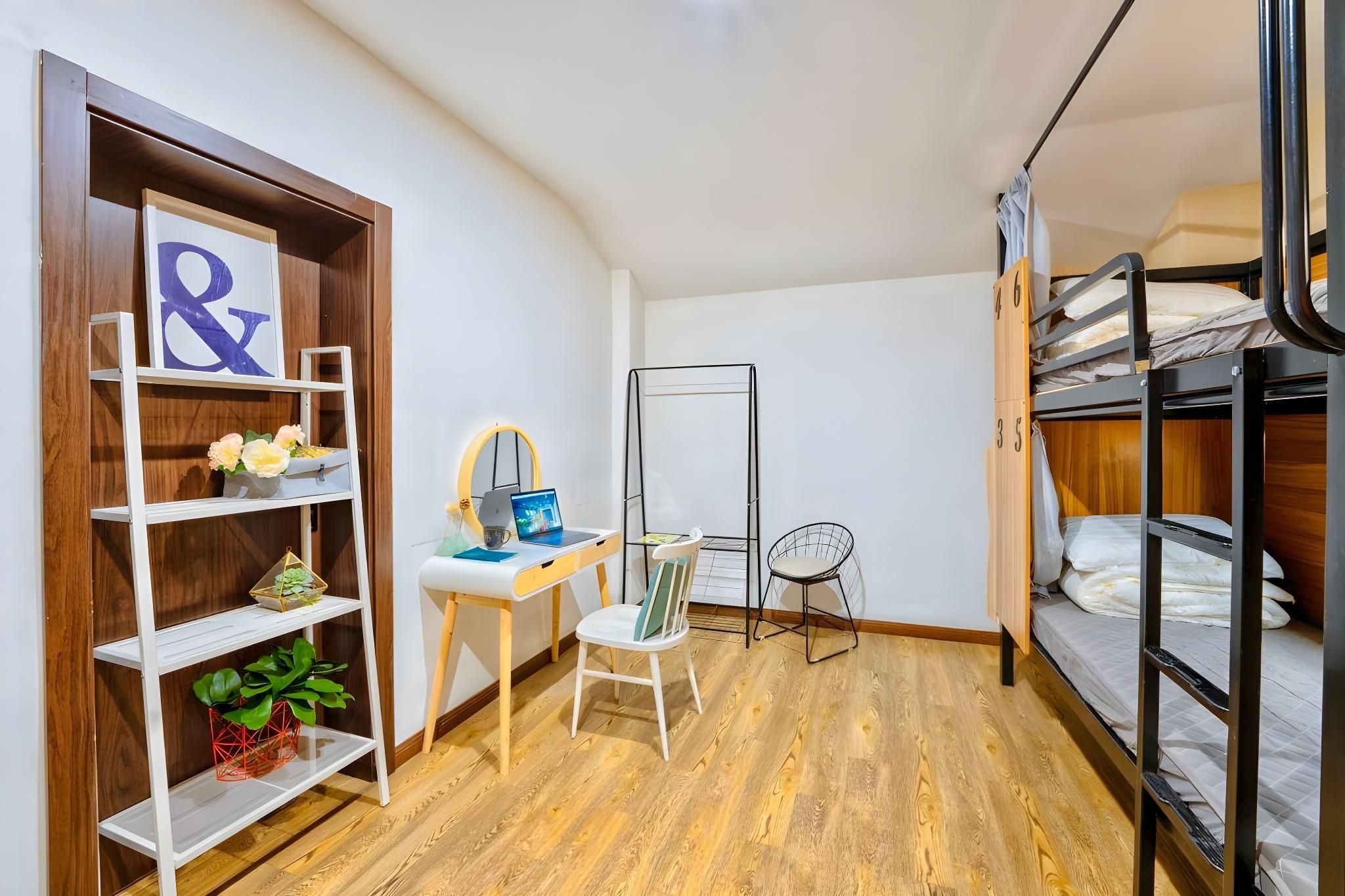 Bunk Bed in Female Dormitory Room - 4 Beds