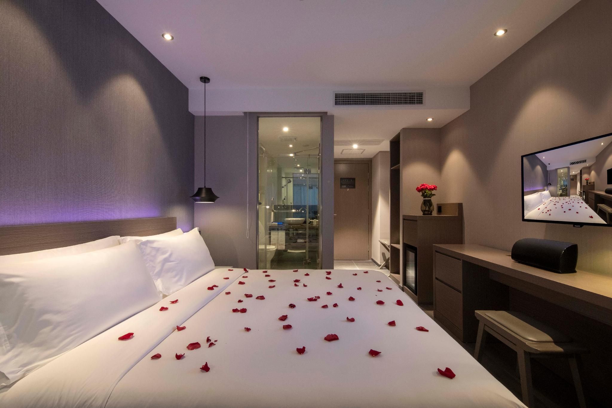 Huazhu - Superior BedRoom