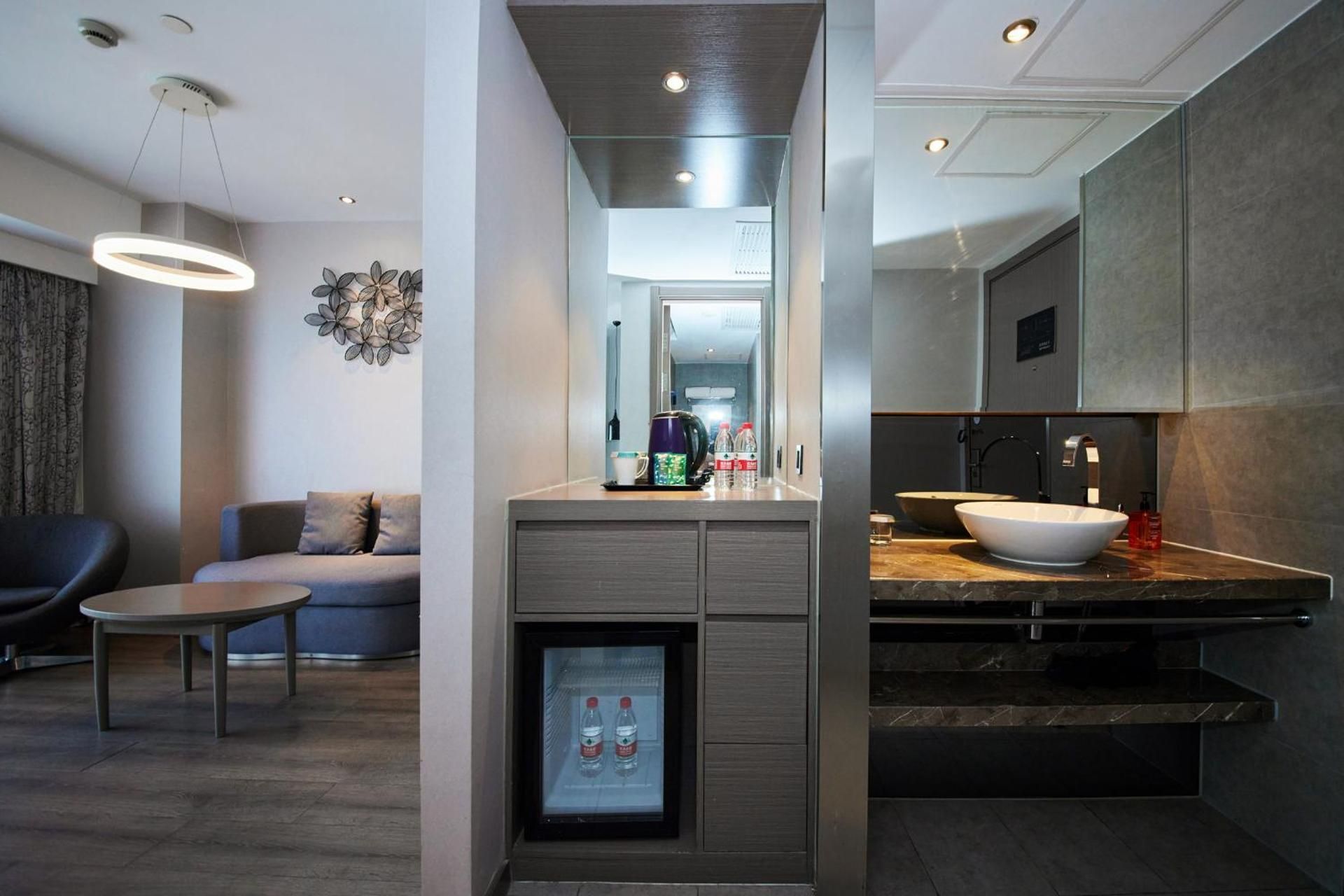 Suite with City View