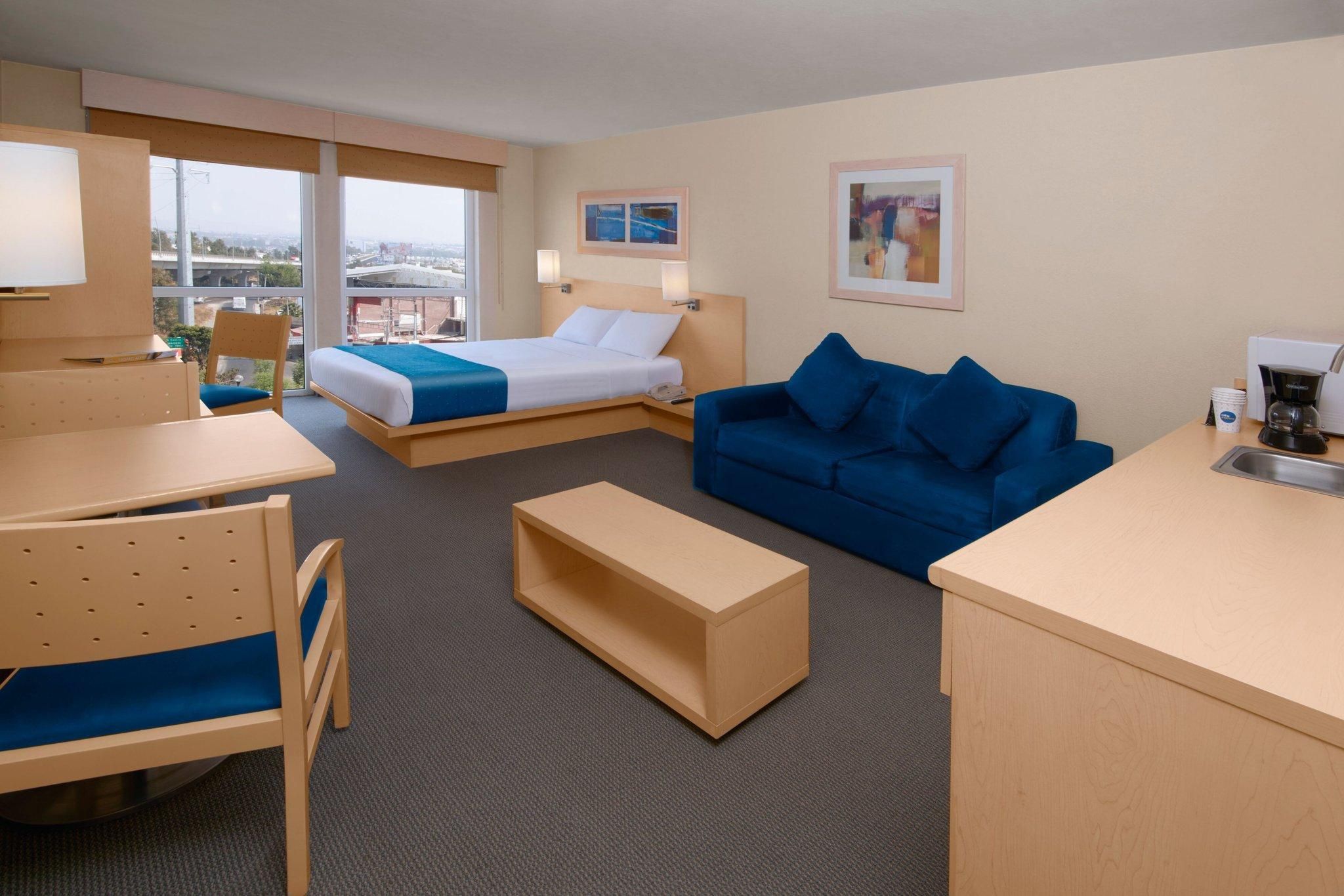City Express by Marriott Culiacán Suite, 1 Queen, Sofa bed