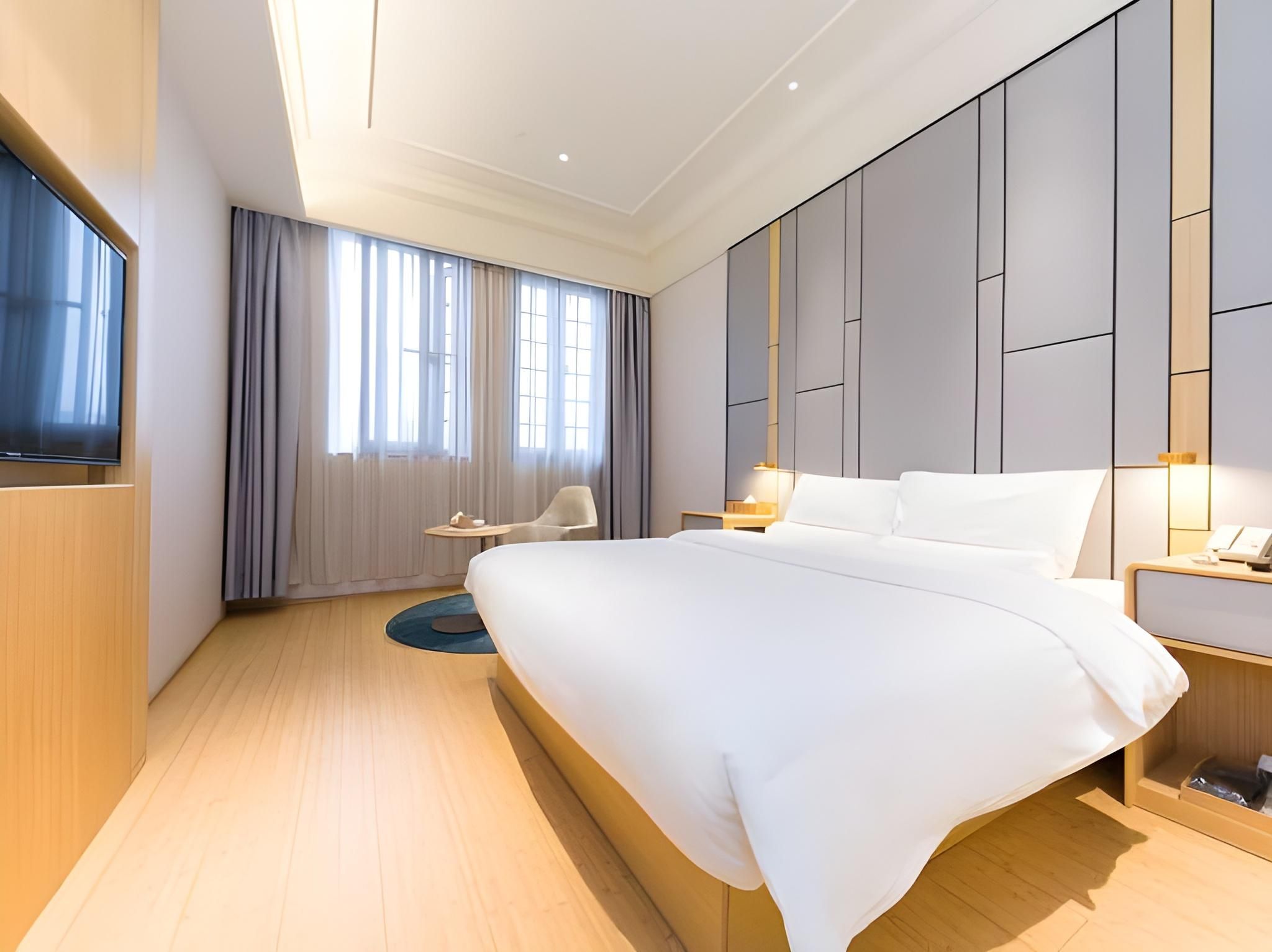 Huazhu - Business Bed Room