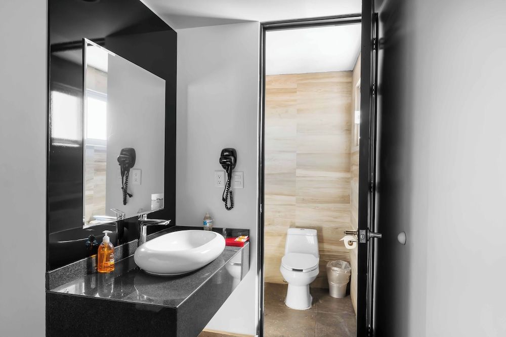 Homesuites Malecon Suite, 2 Double Beds 11