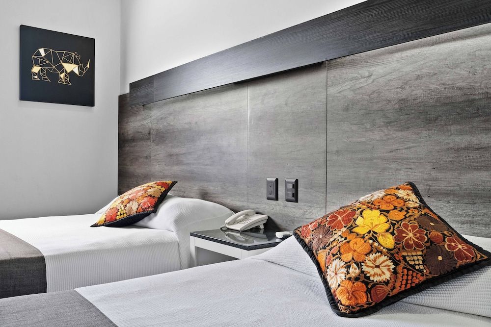 Homesuites Malecon Suite, 2 Double Beds