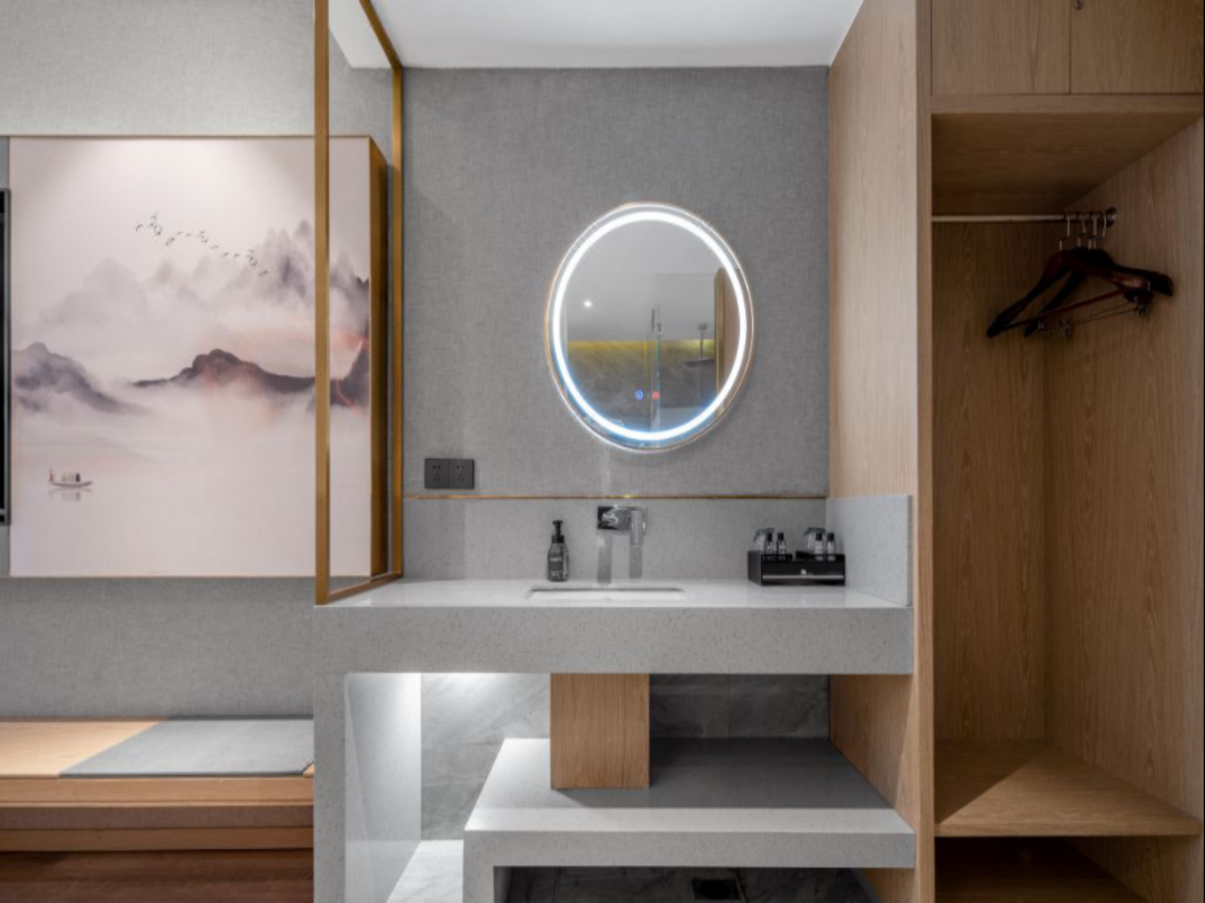 Deluxe Twin Room with Air Conditioning