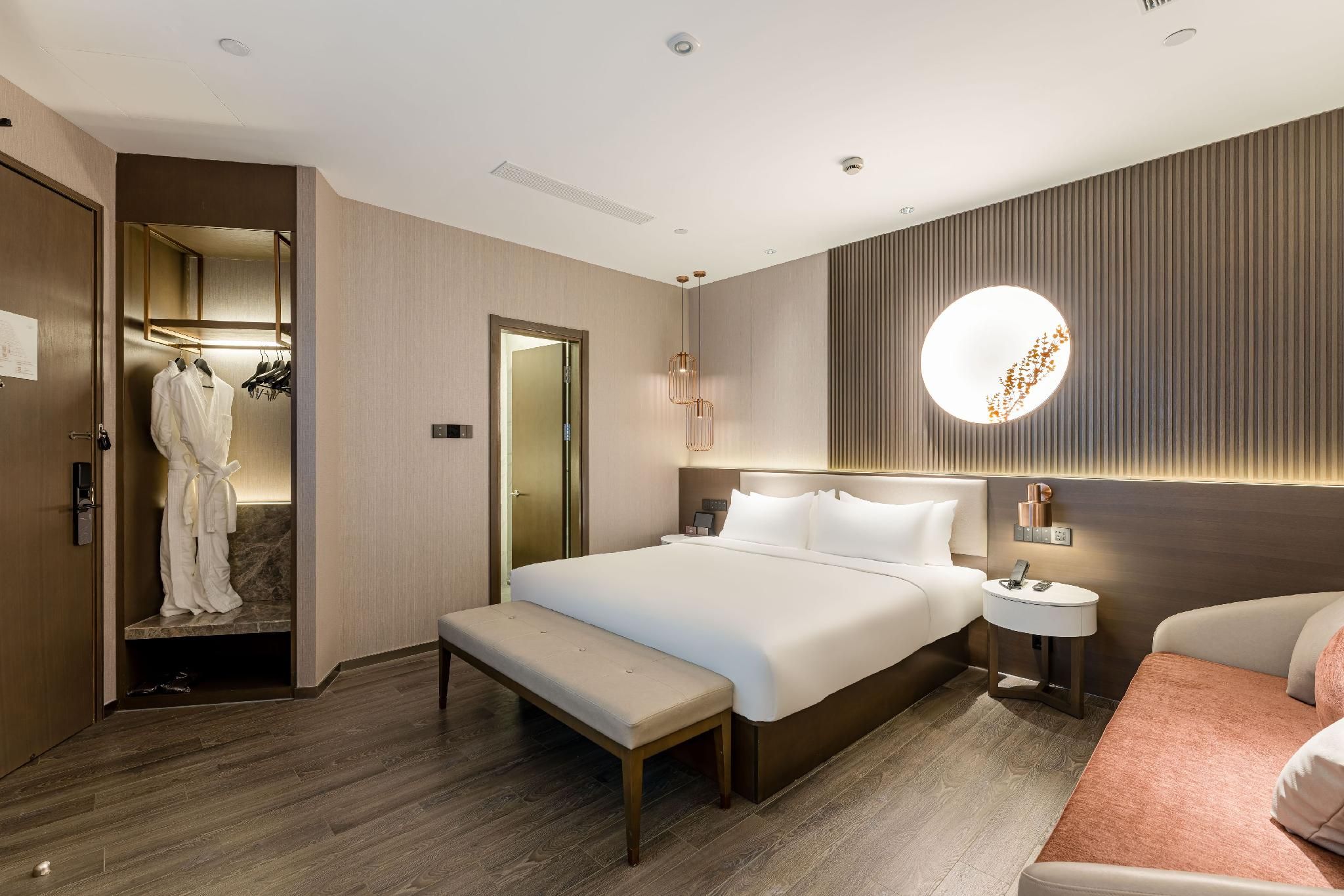 Huazhu - Superior BedRoom
