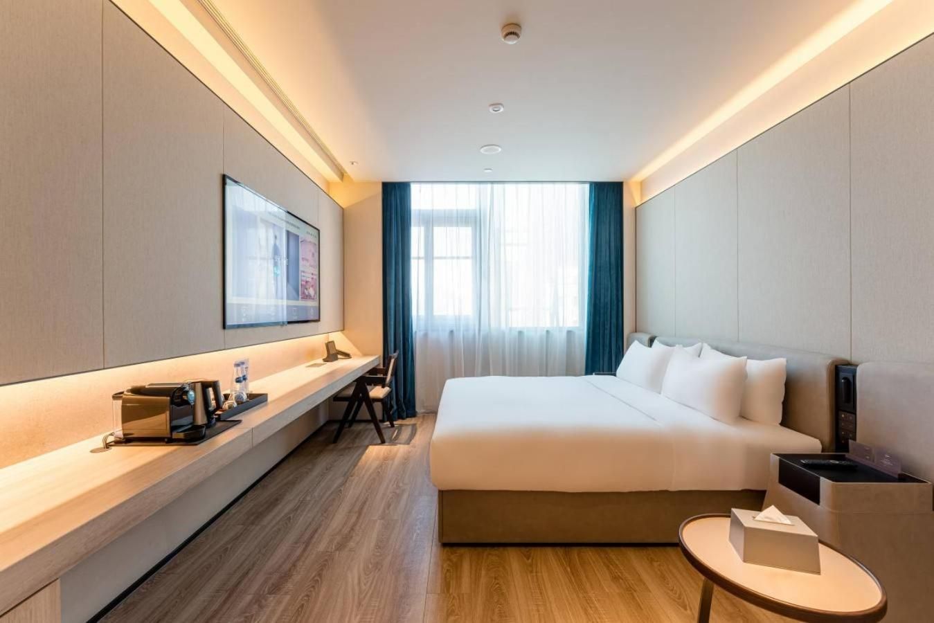 Huazhu - Business Bed Room