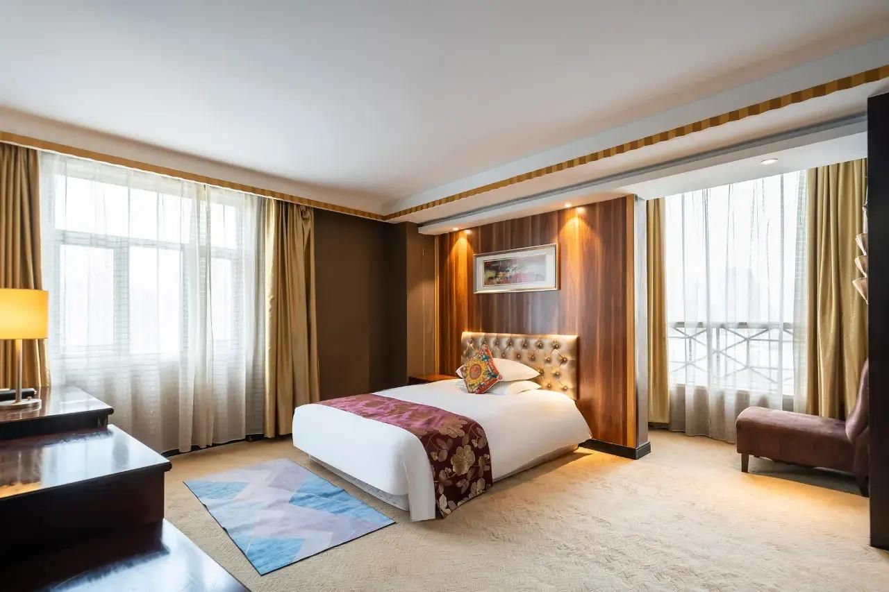 Suite with Double Bed - Non-Smoking