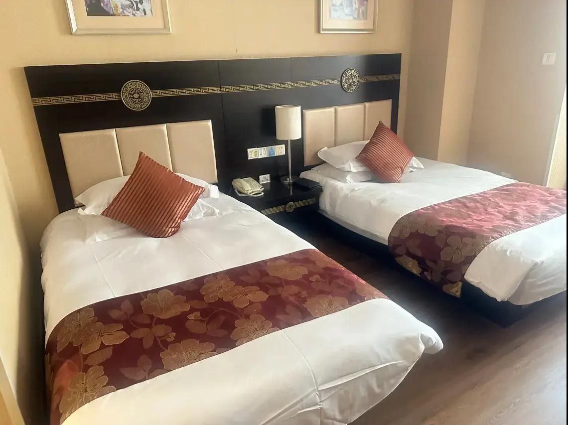 2 Bed Twin Superior Room
