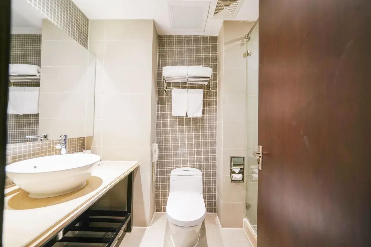 TWIN Standard Twin Room