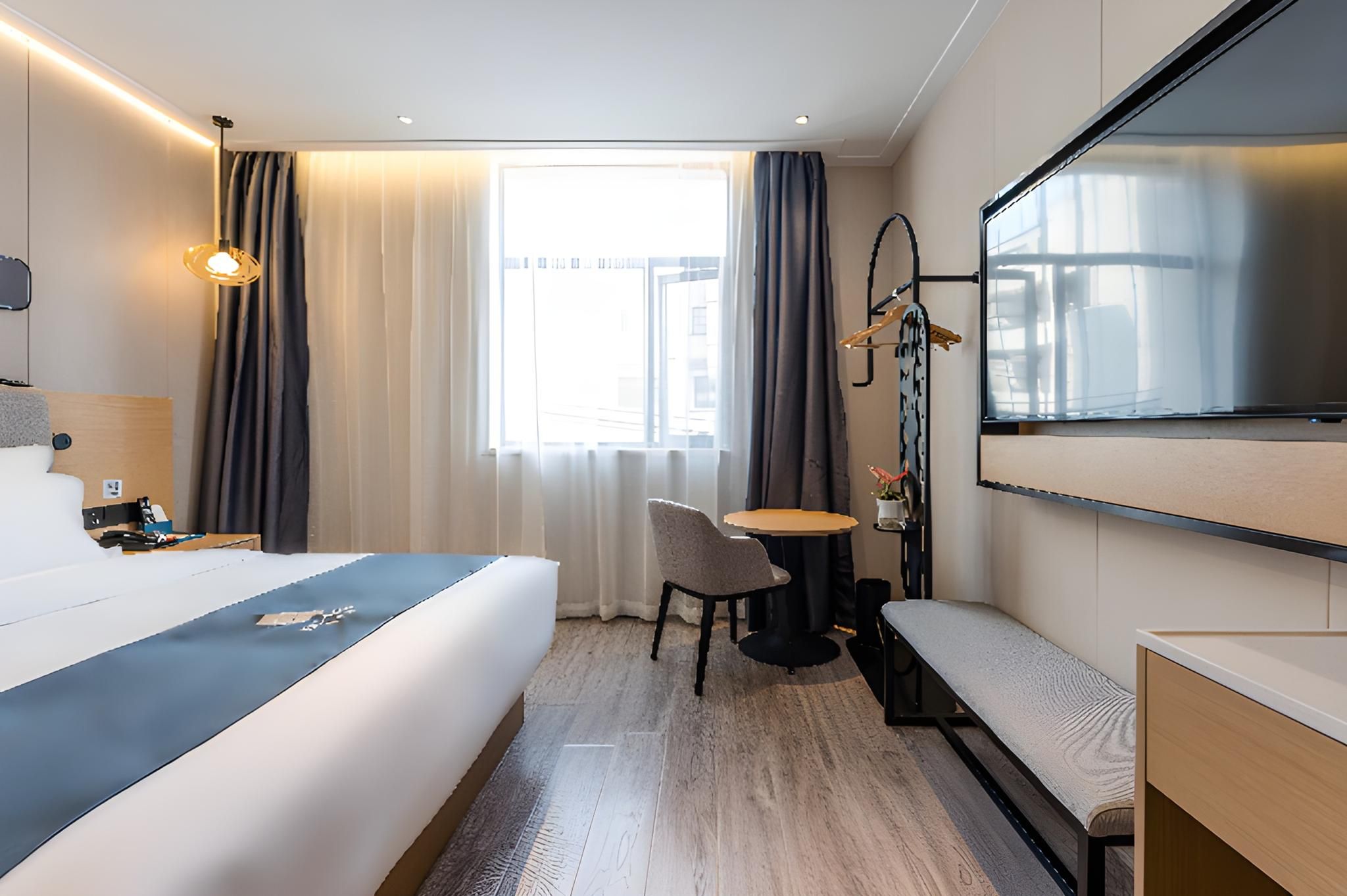 Dossen - Standard Bed Room