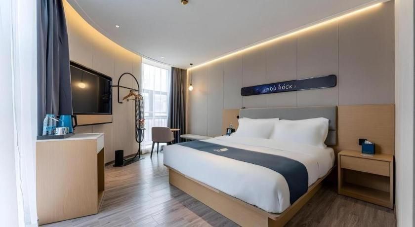Dossen - Deluxe Bed Room