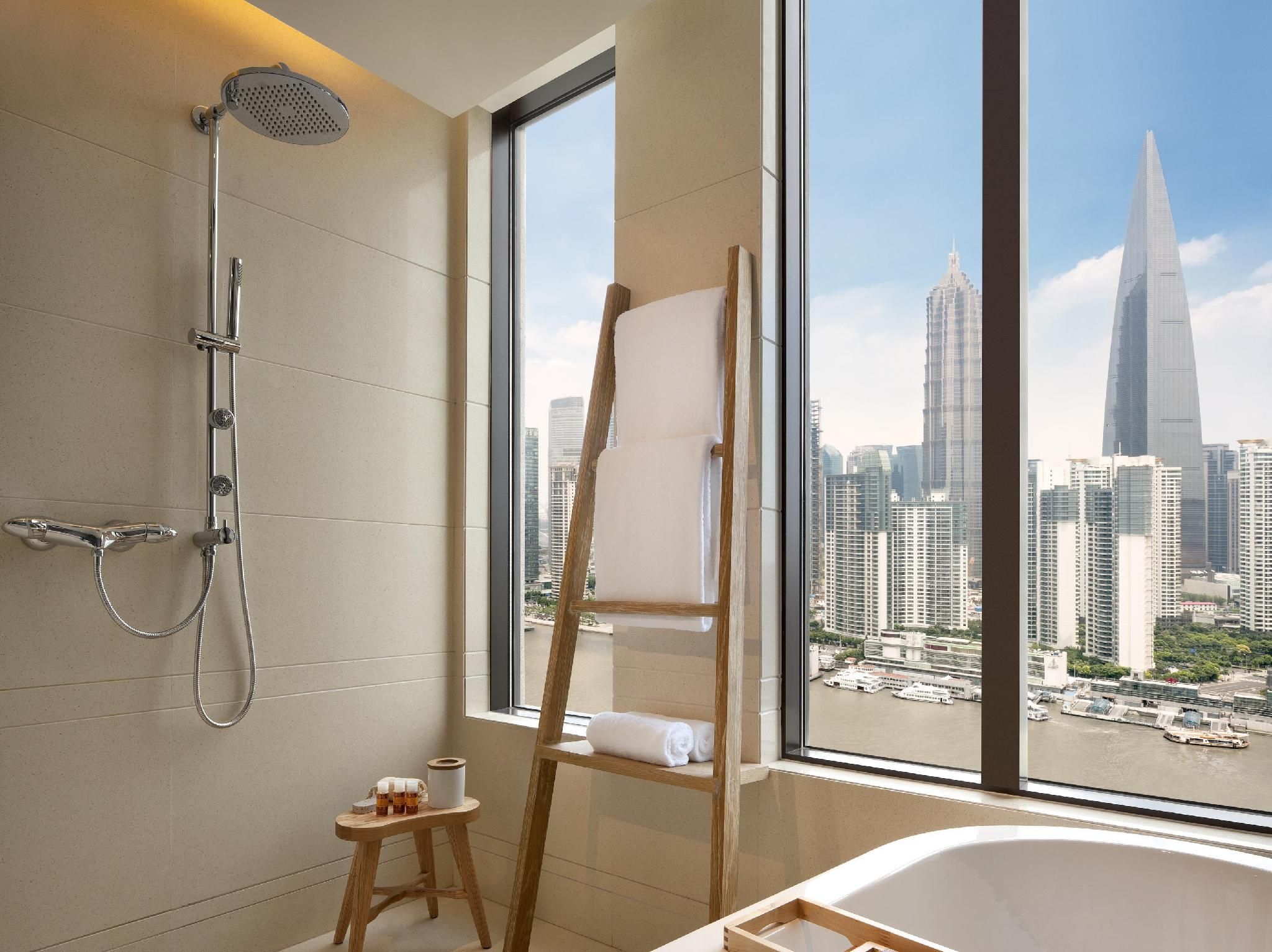 Standard Accessible King Bed