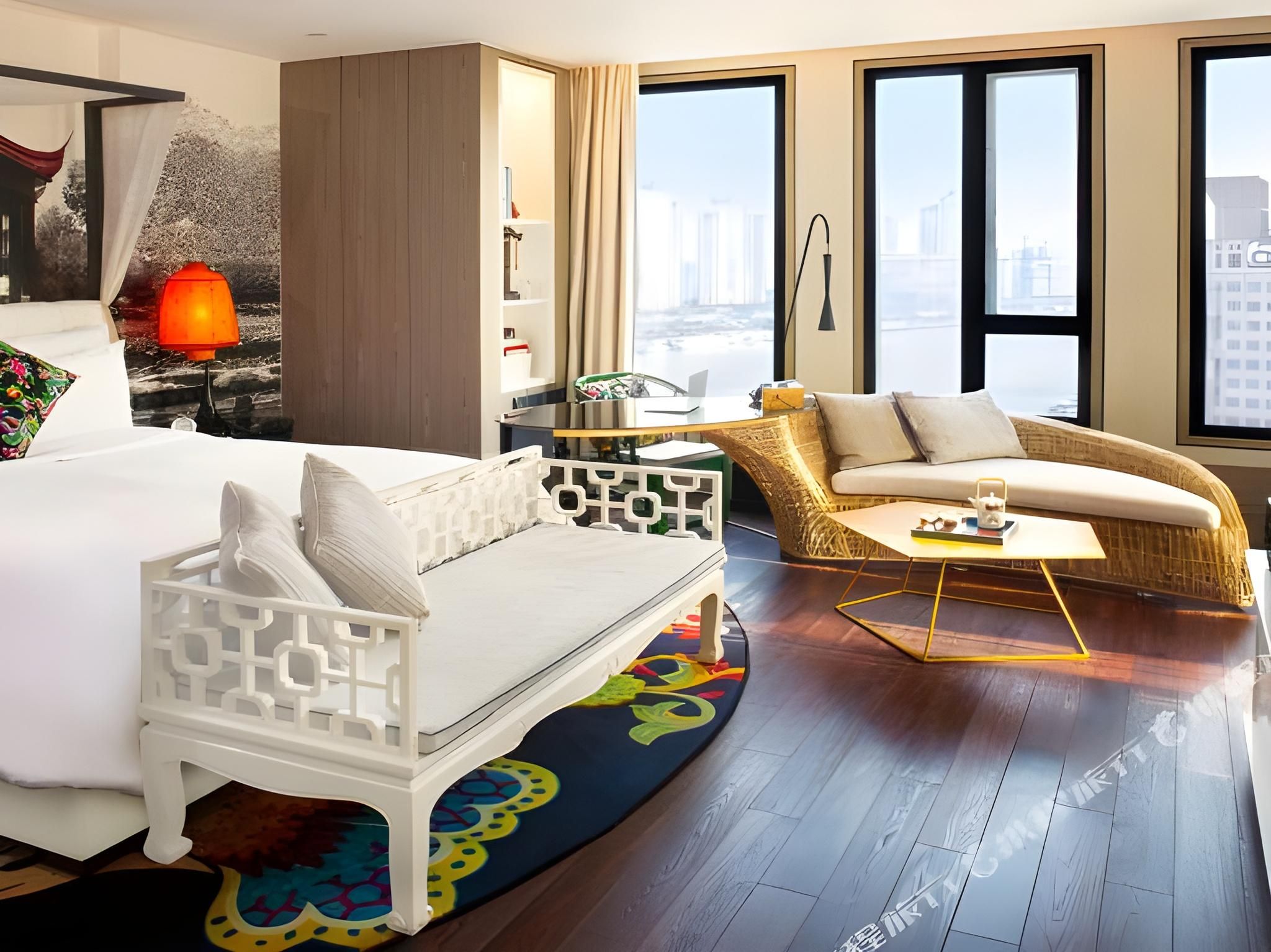 2 Twin Beds Standard River View