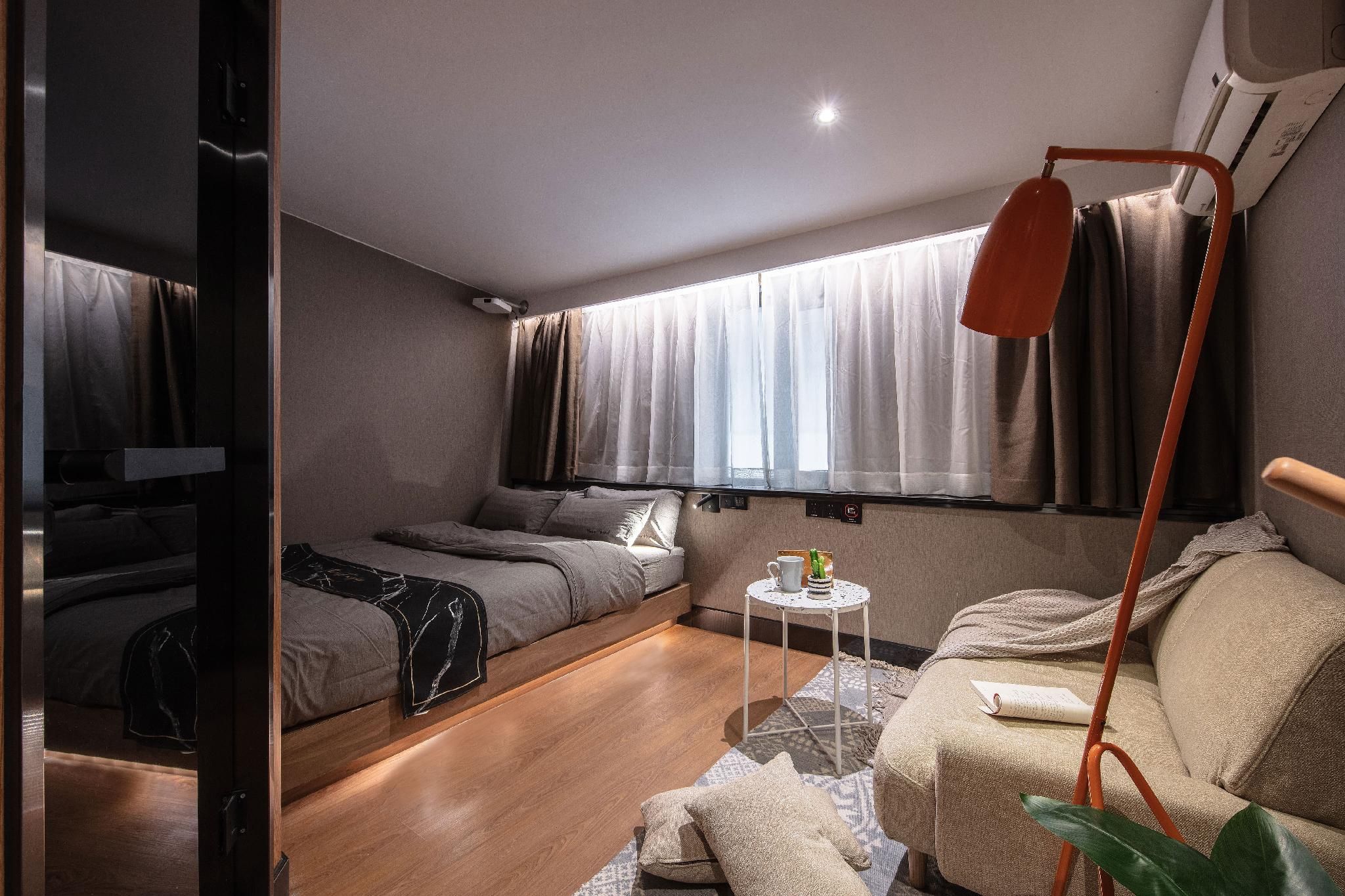 GTI - 1 Bed Guest Room, 1.5M Bed