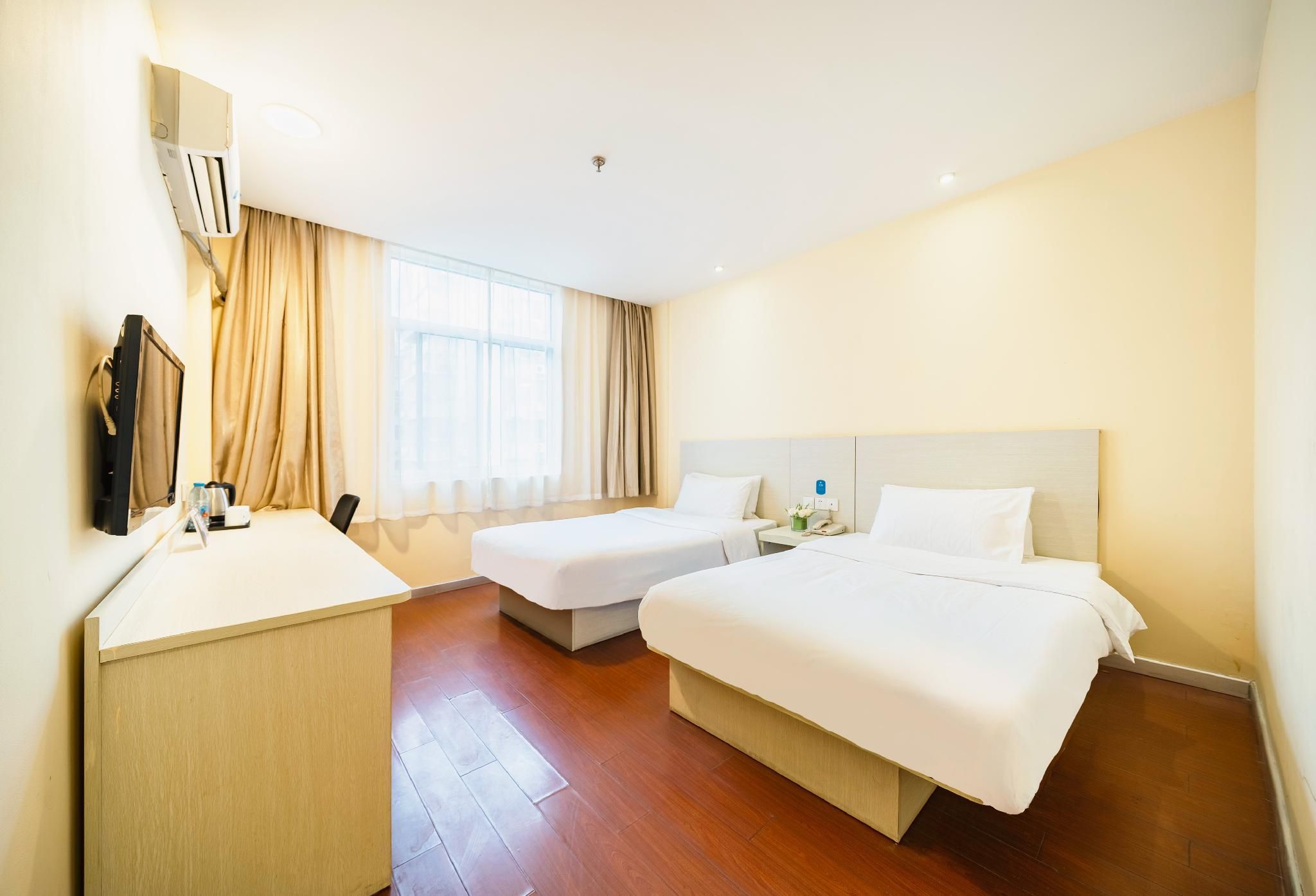 Guest Twin Room
