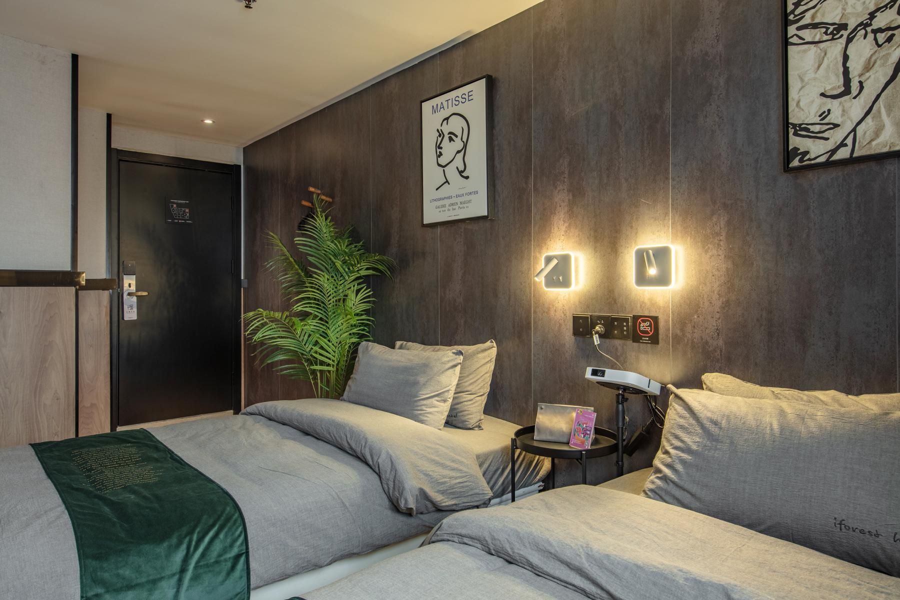Twin Room