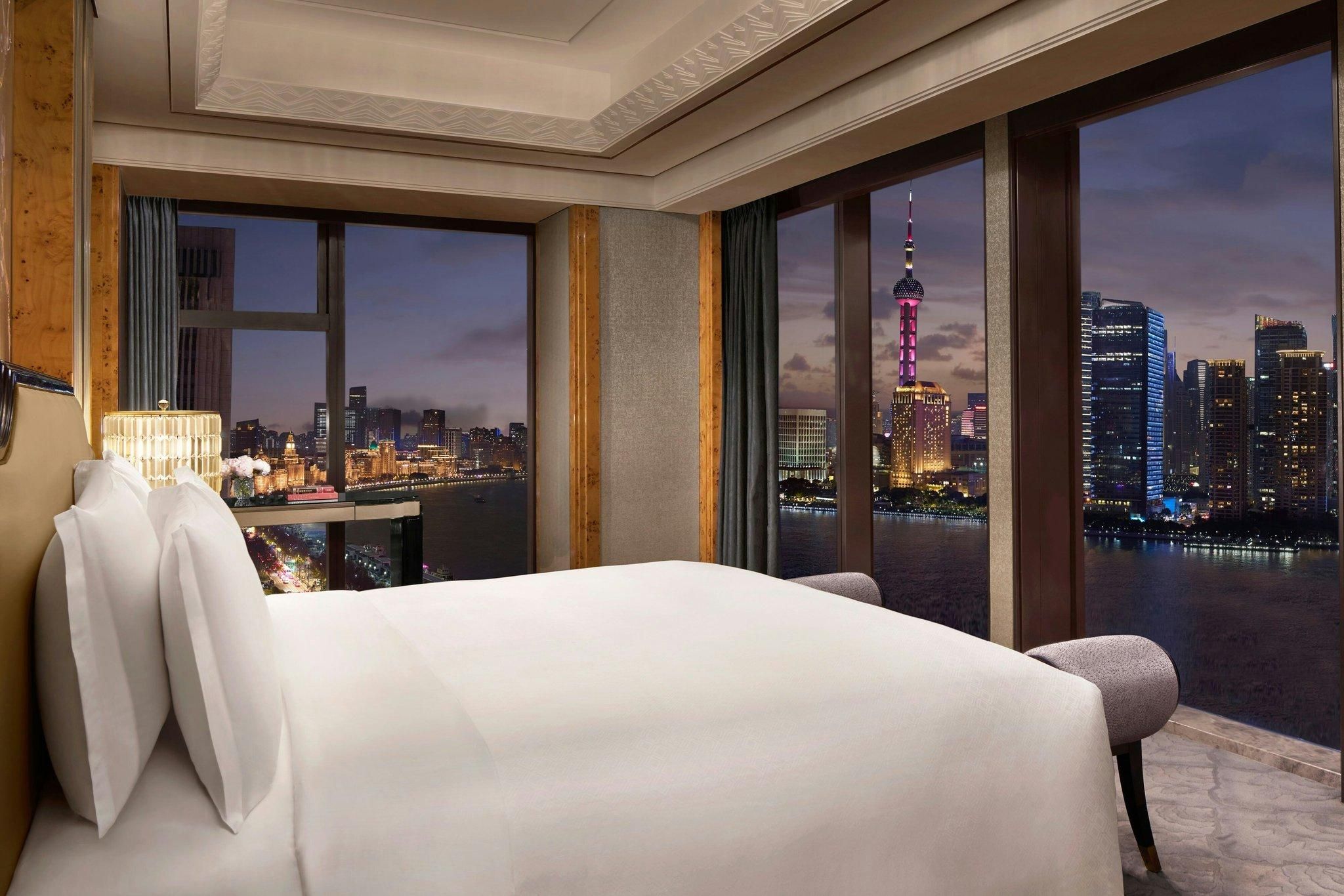 Panoramic Bund View Room, Guest room, 1 King, Panoramic Bund view