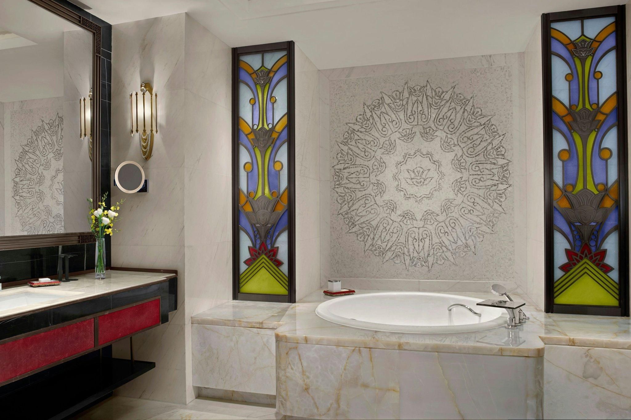 Shanghai Caroline Astor, Suite, 1 King, Bund view