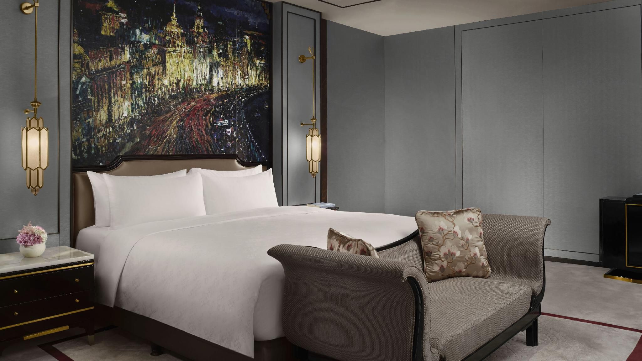Caroline Astor Suite