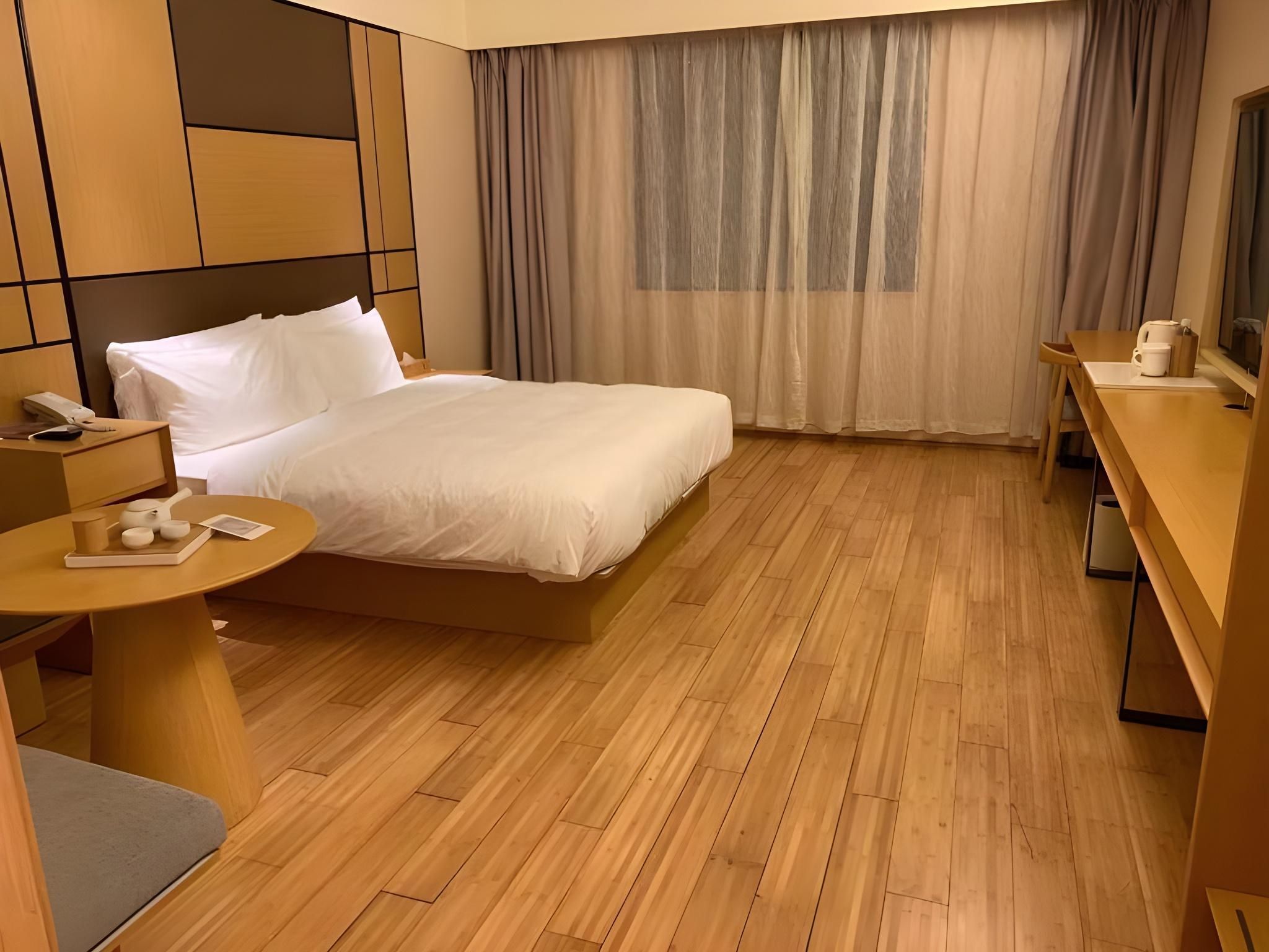 DOUBLE Superior Double Room A (no window)