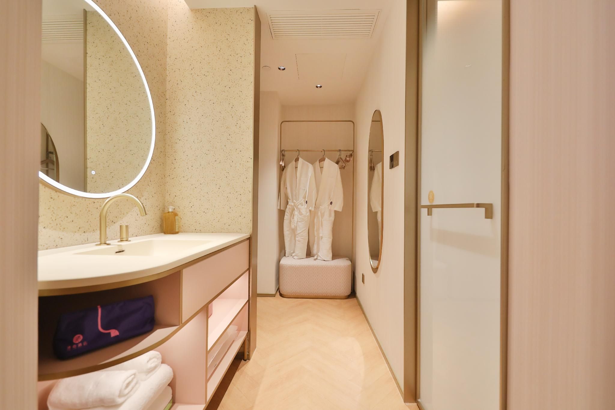 Huazuh - Xinmeng Premier 1 Bed Room